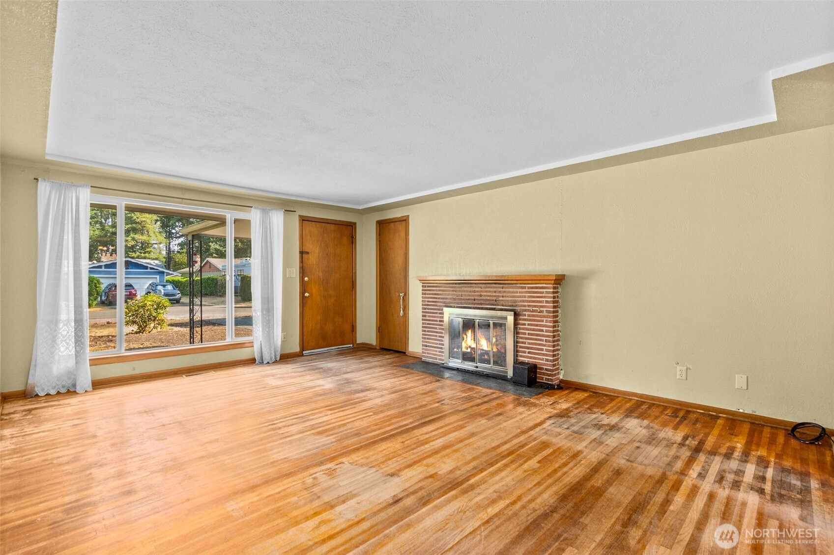 8212 South Sw