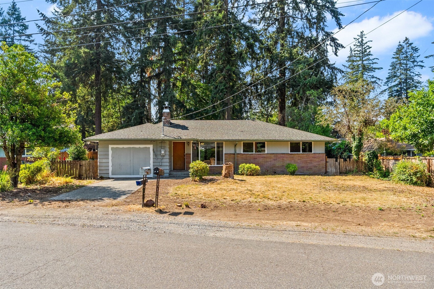 8212 South Sw