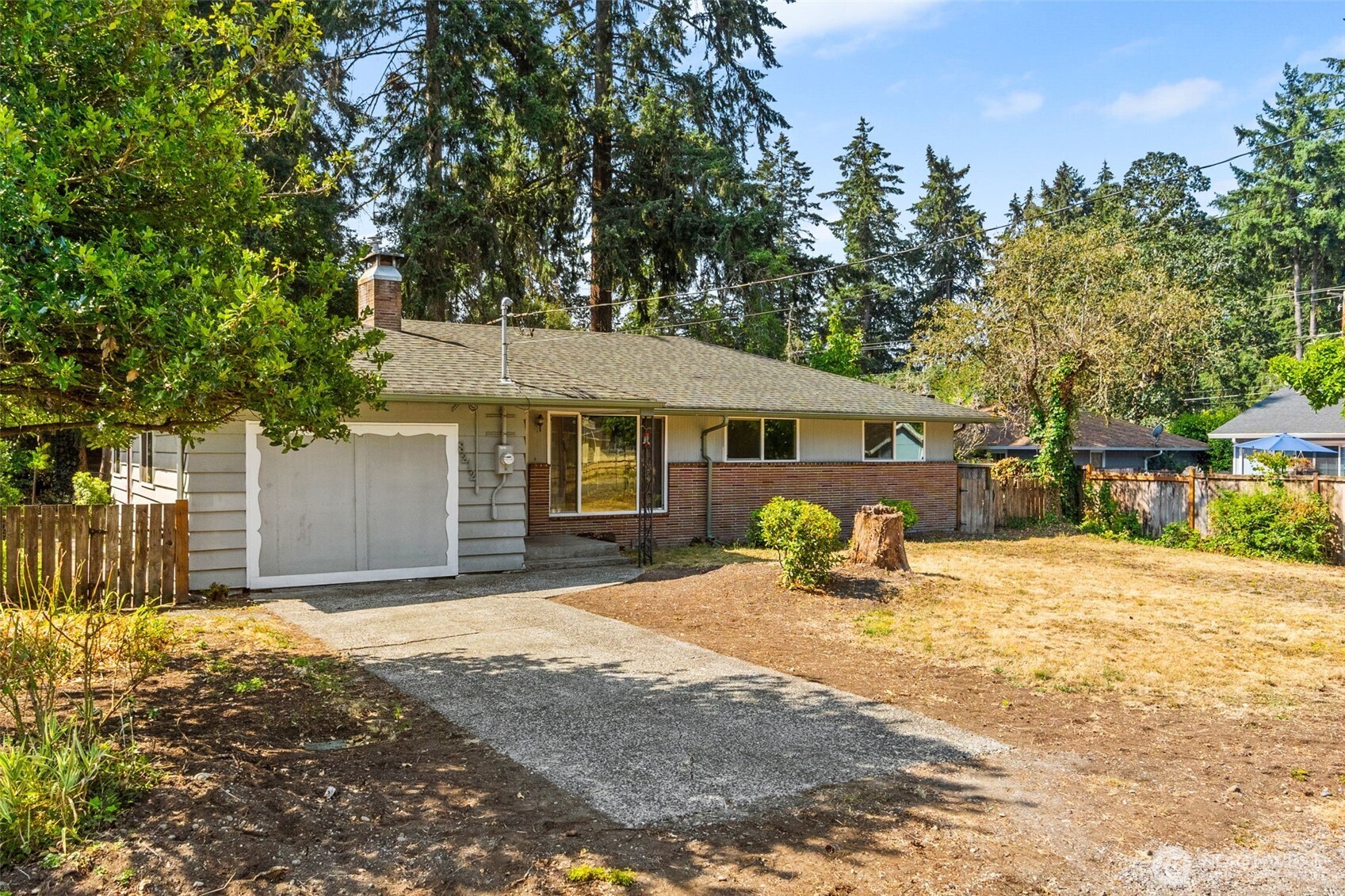 8212 South Sw