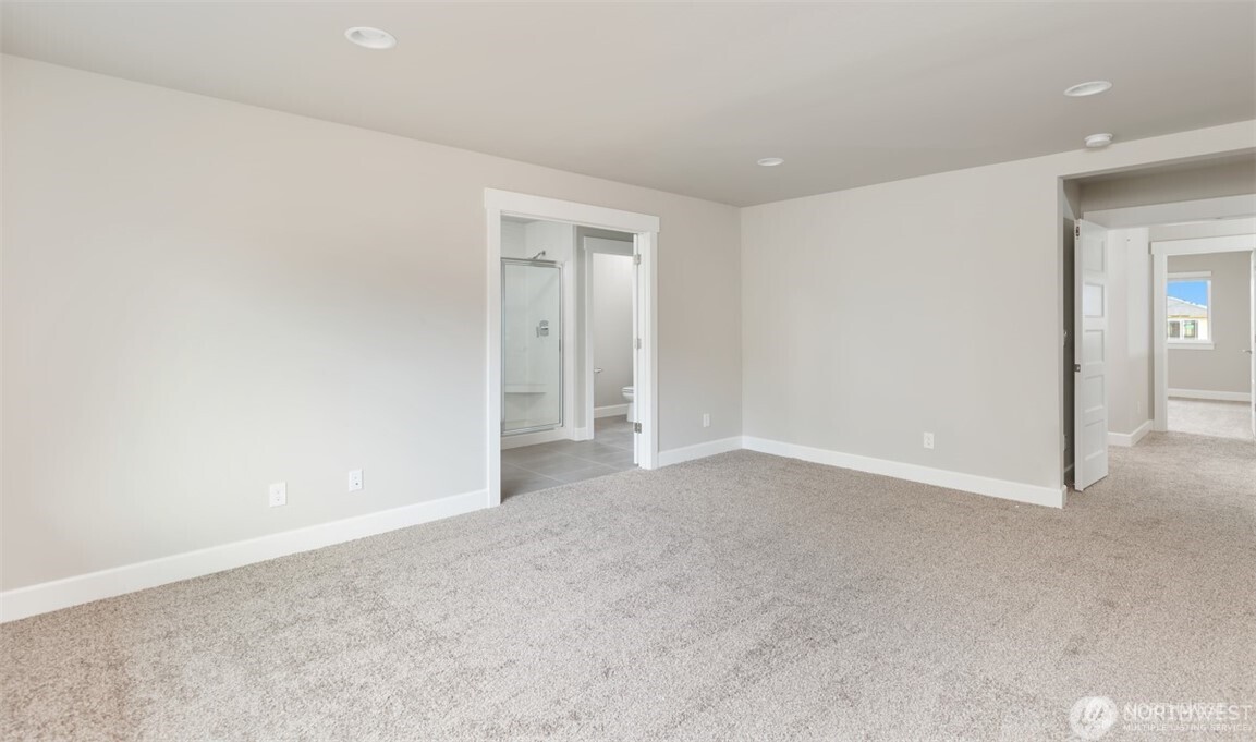 6110 229th Avenue E Unit: 304
