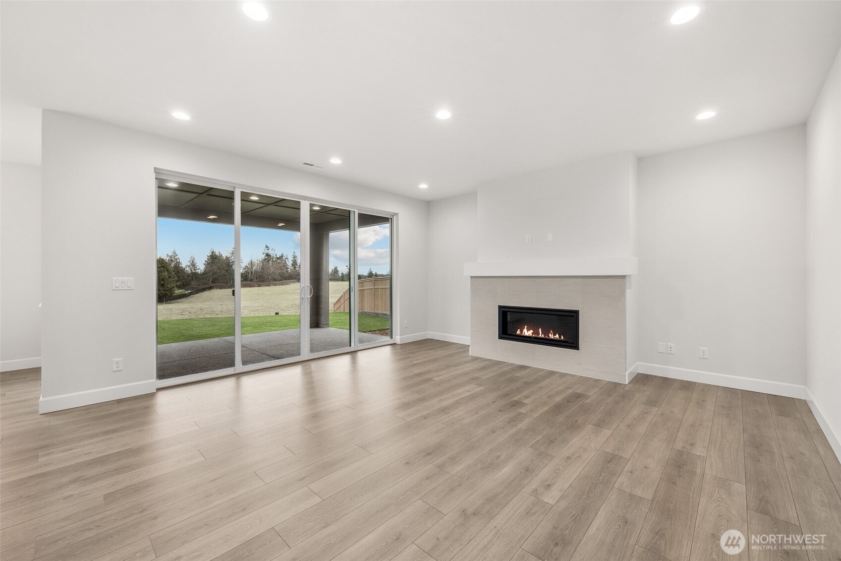 6110 229th Avenue E Unit: 304