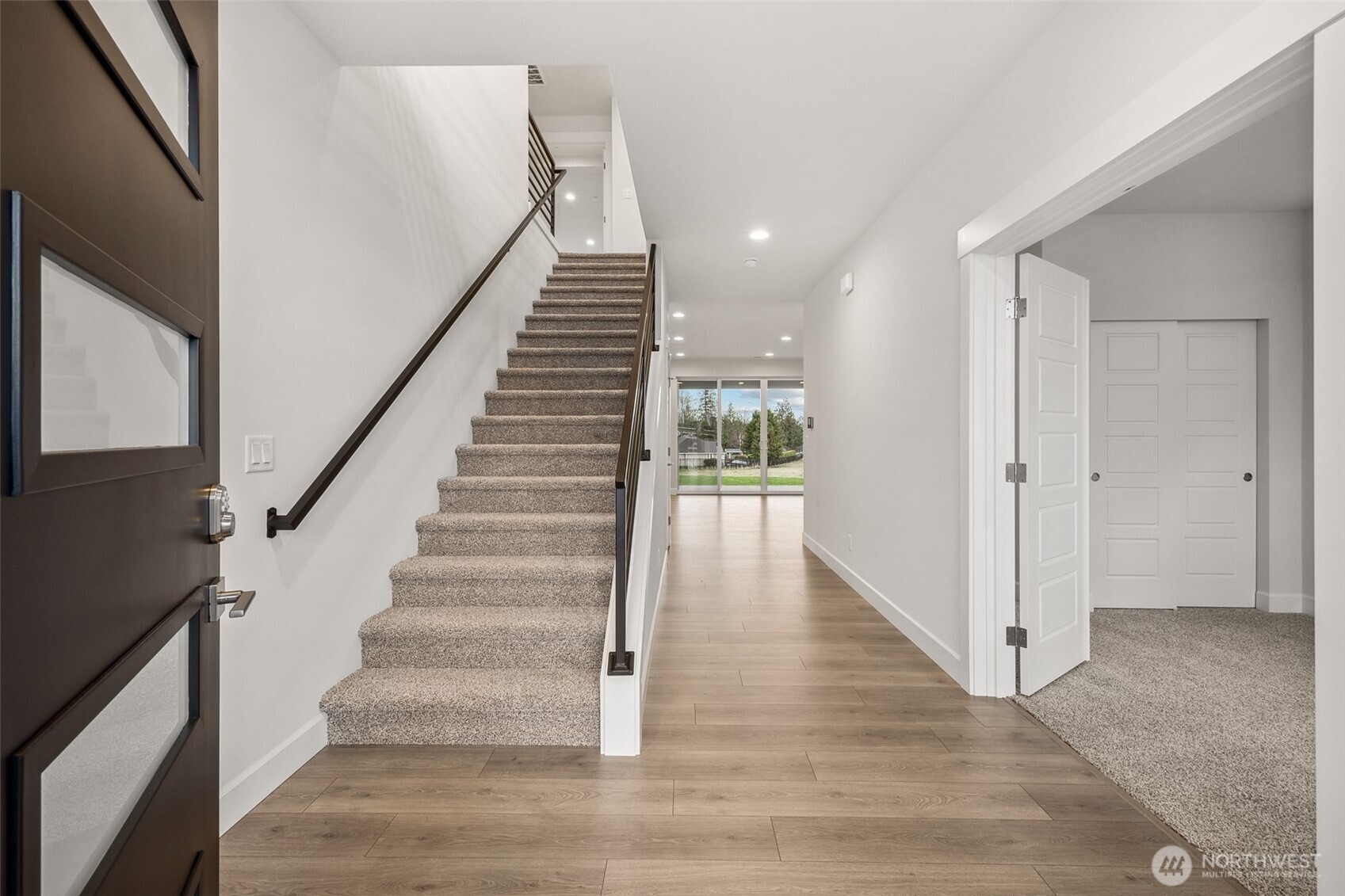 6110 229th Avenue E Unit: 304
