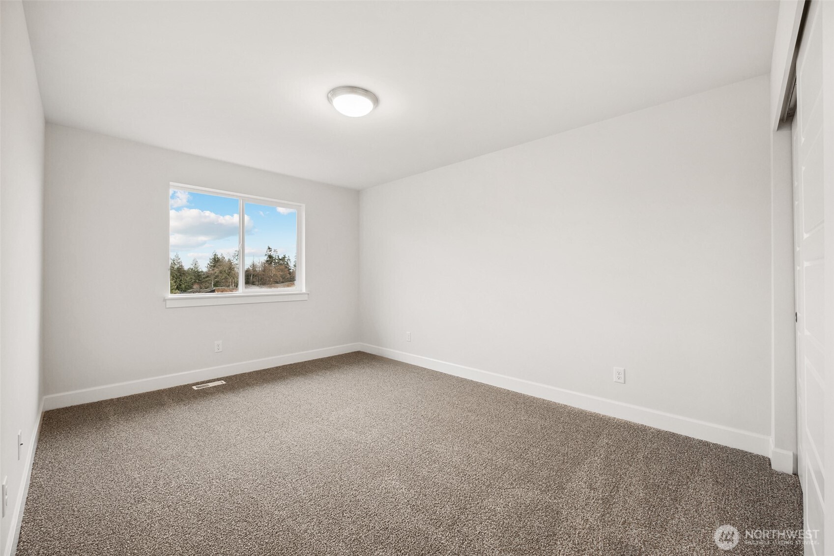 6110 229th Avenue E Unit: 304