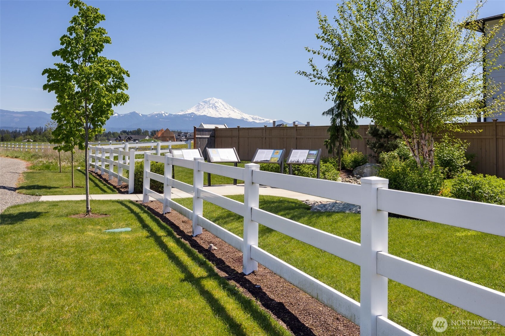 6110 229th Avenue E Unit: 304