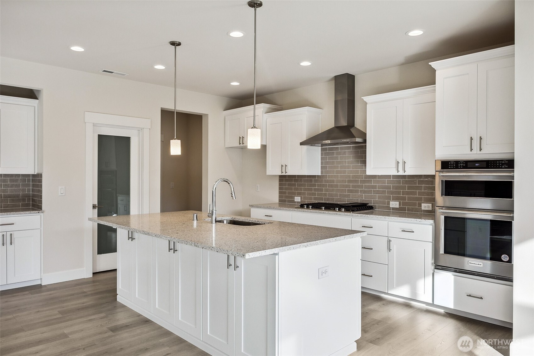5834 229th Avenue E Unit: 272