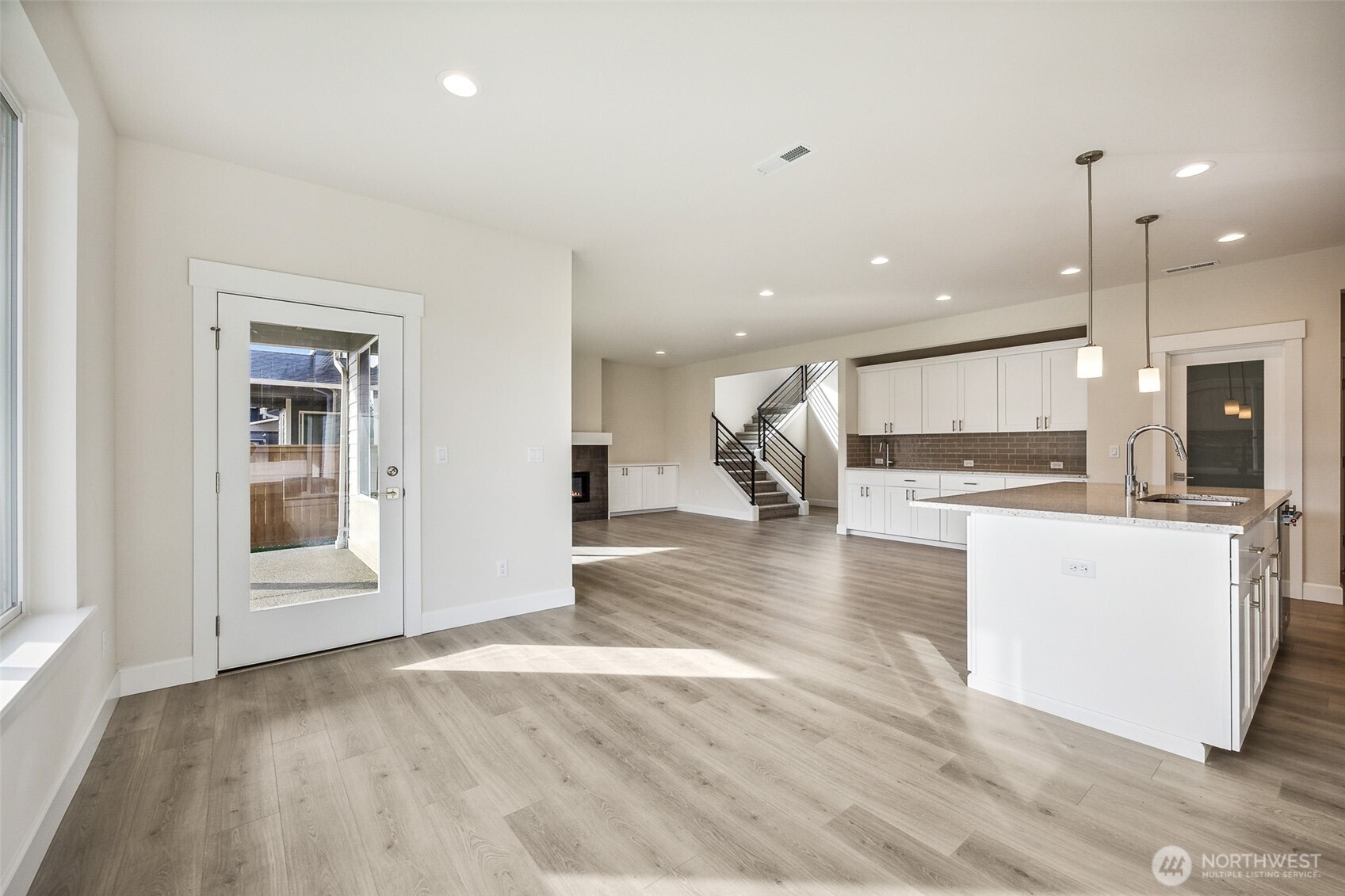 5834 229th Avenue E Unit: 272