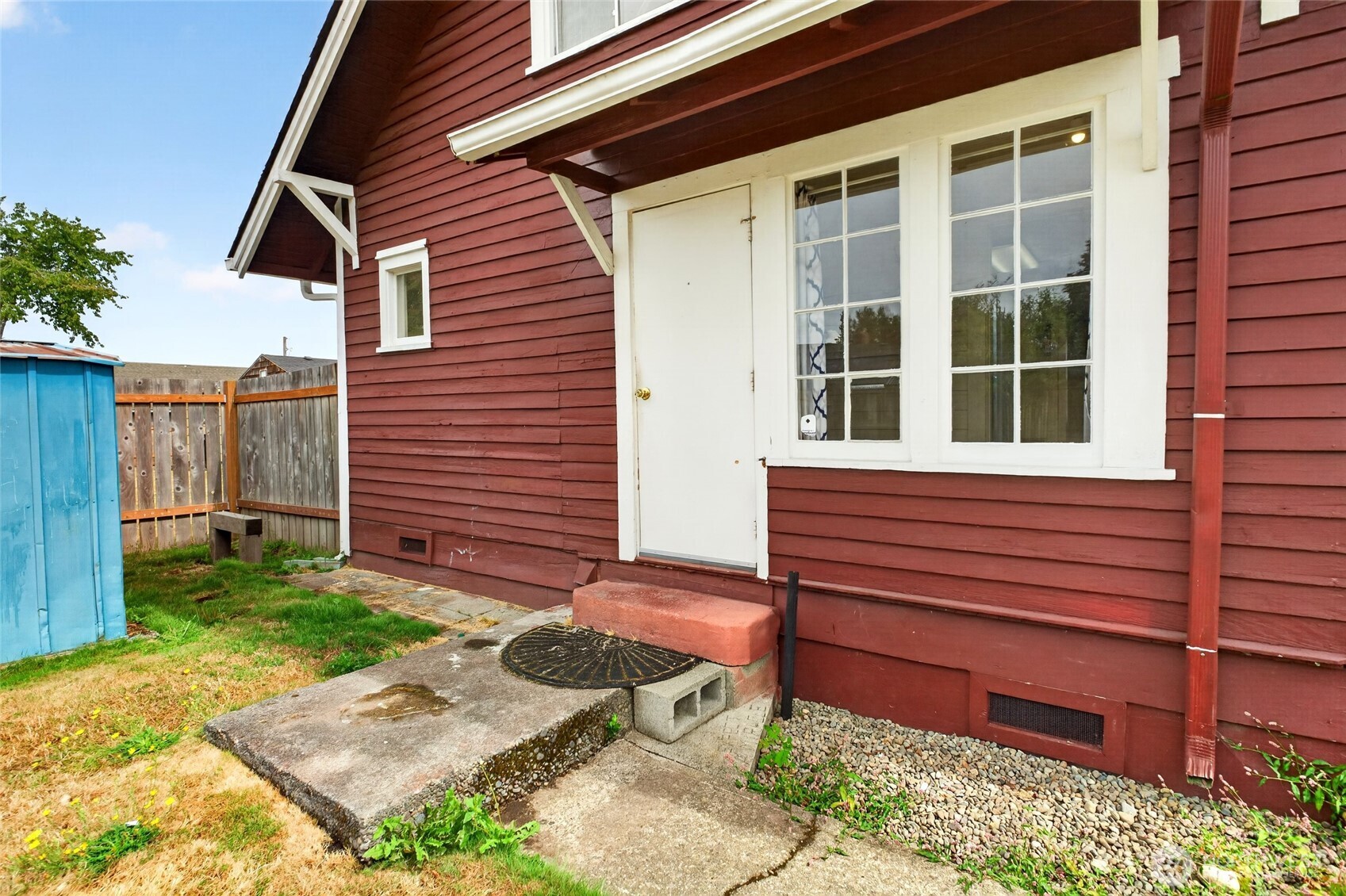 520 12th Street SE