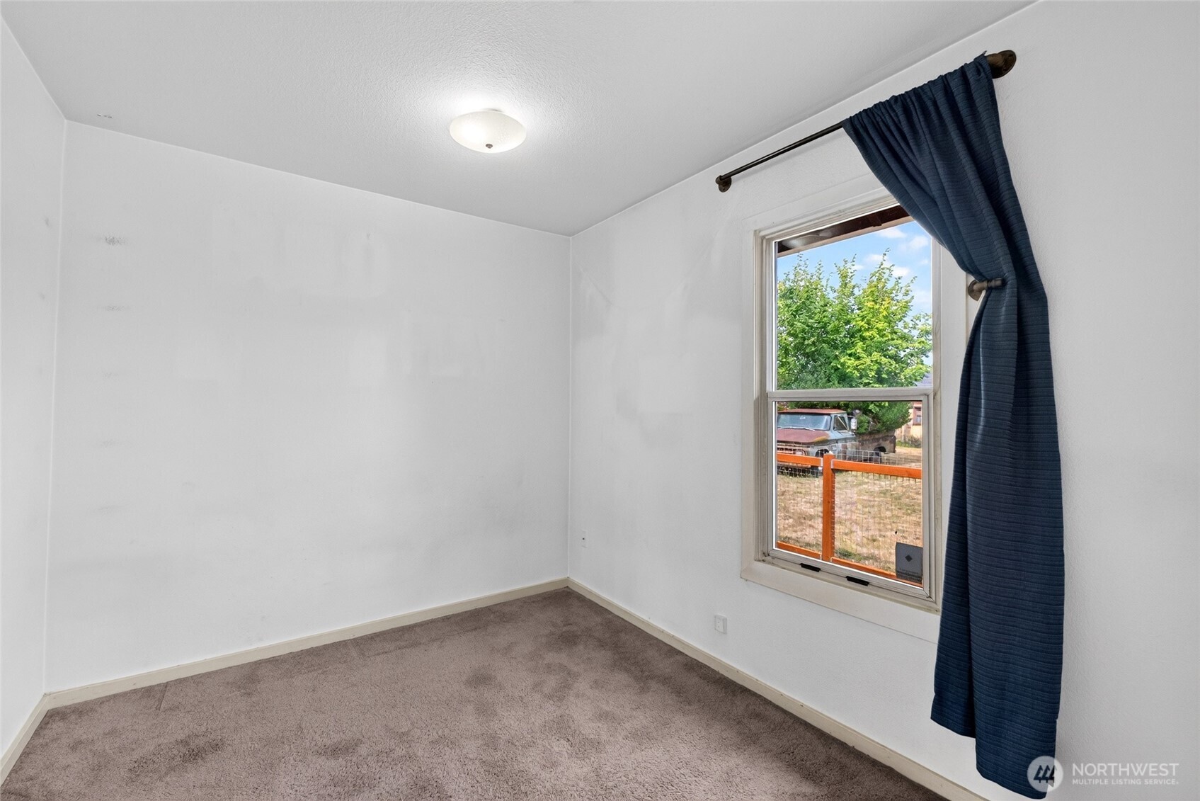 520 12th Street SE