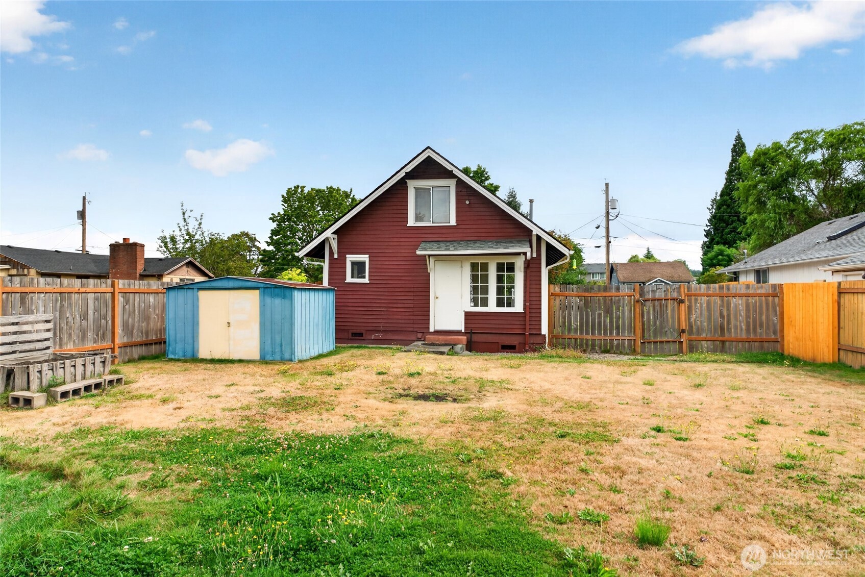 520 12th Street SE