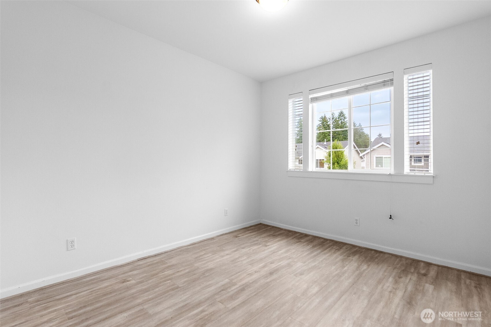 24015 221st Lane SE