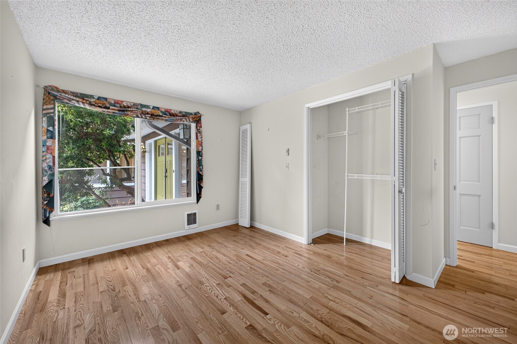 9309 Peacock Hill Avenue