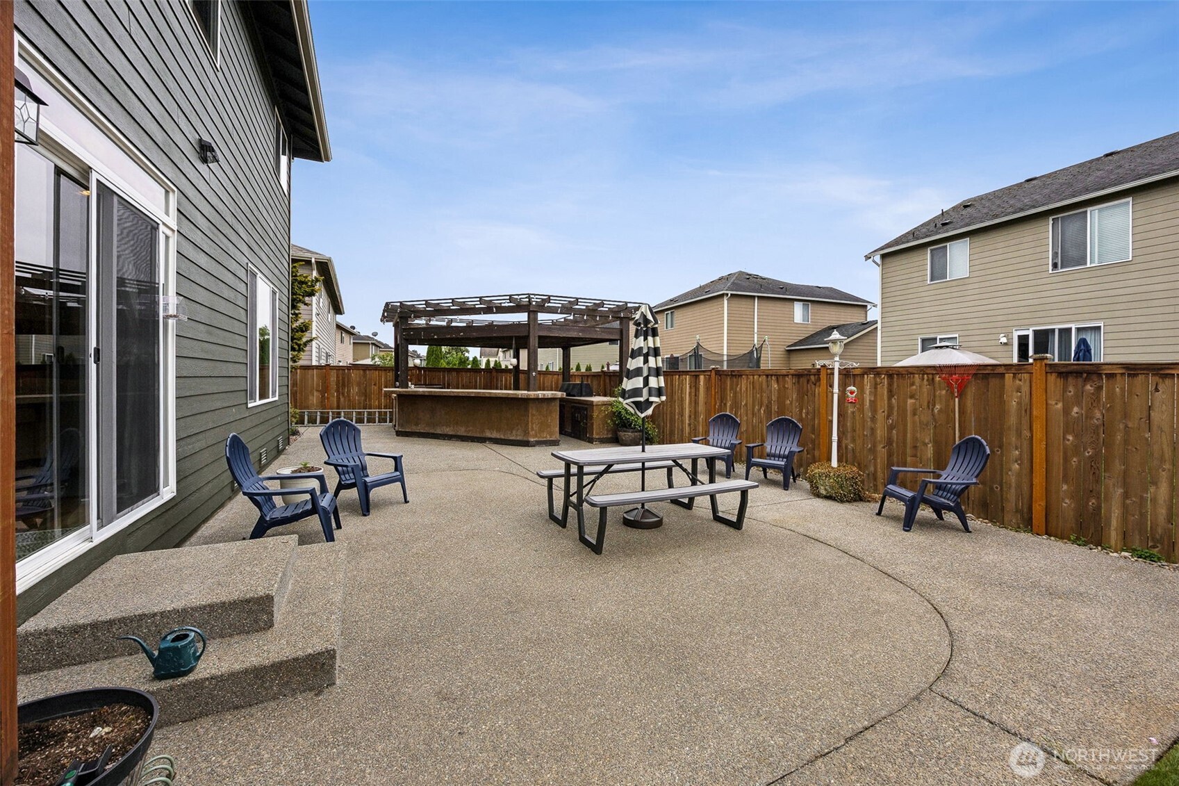 1519 Daffodil Avenue NE