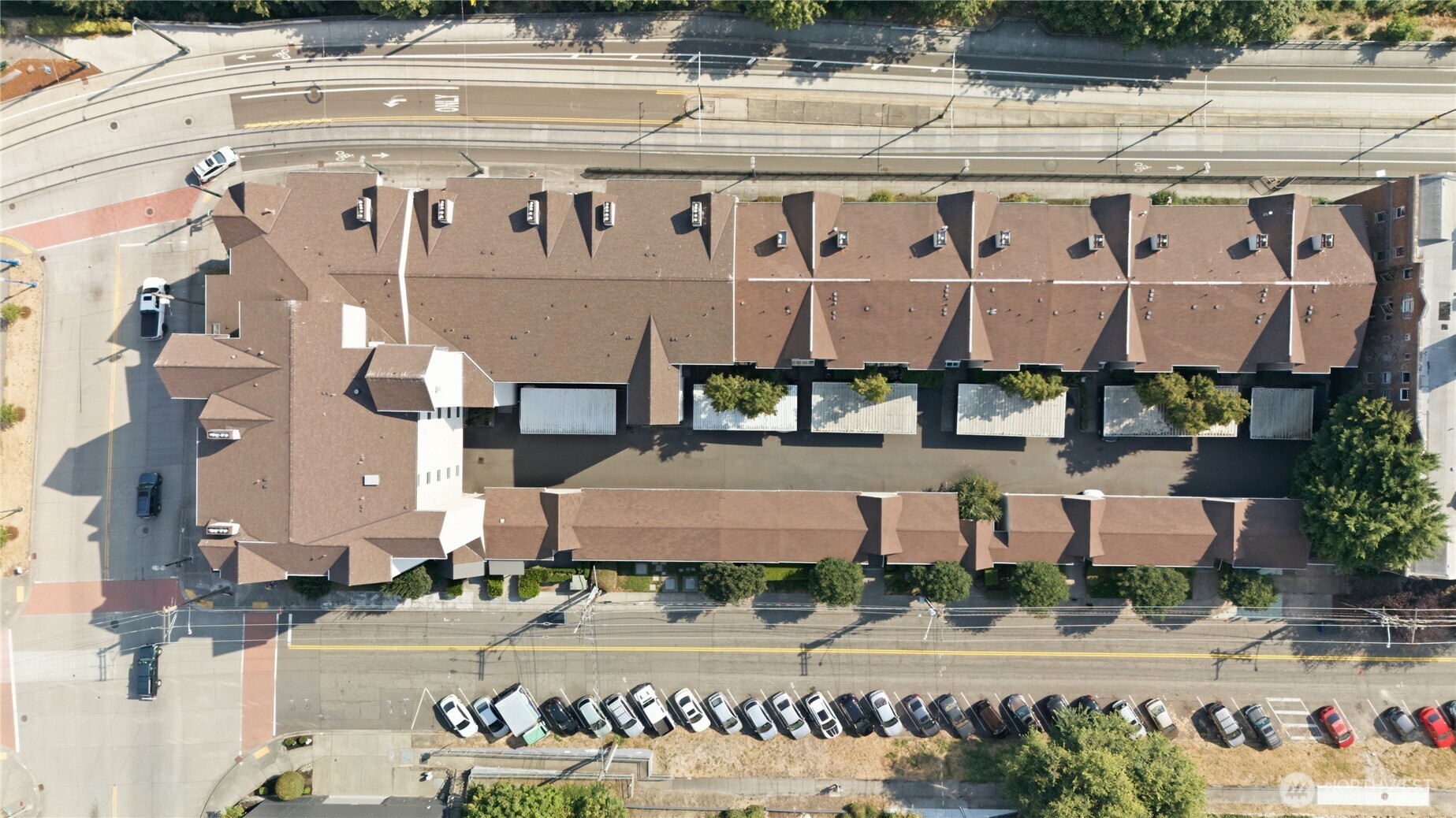 1 Broadway Unit: 202