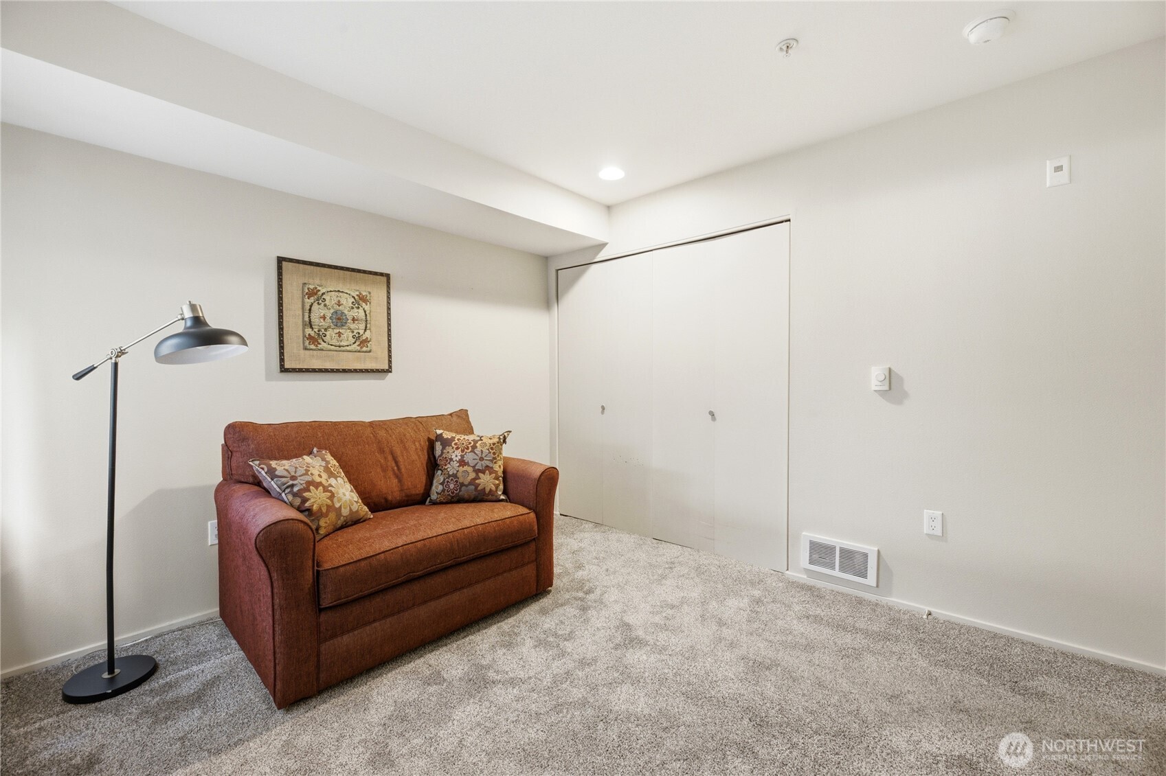 1 Broadway Unit: 202