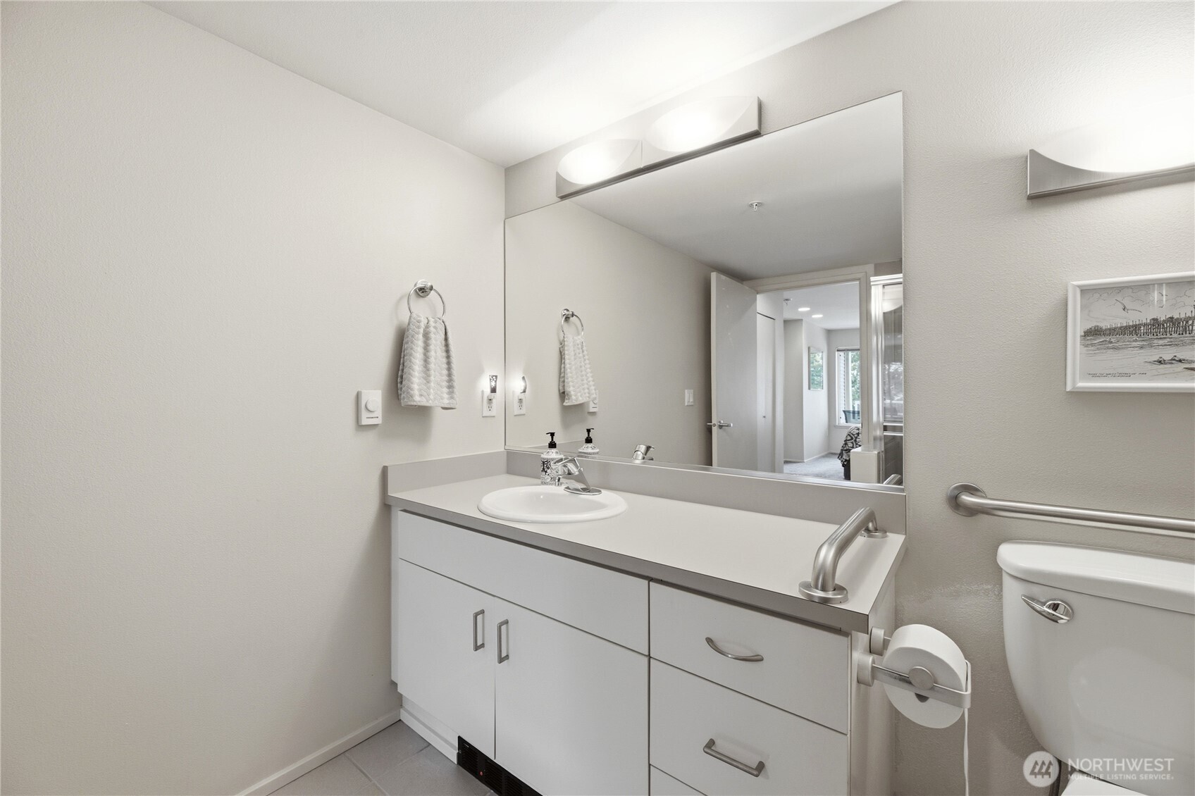 1 Broadway Unit: 202