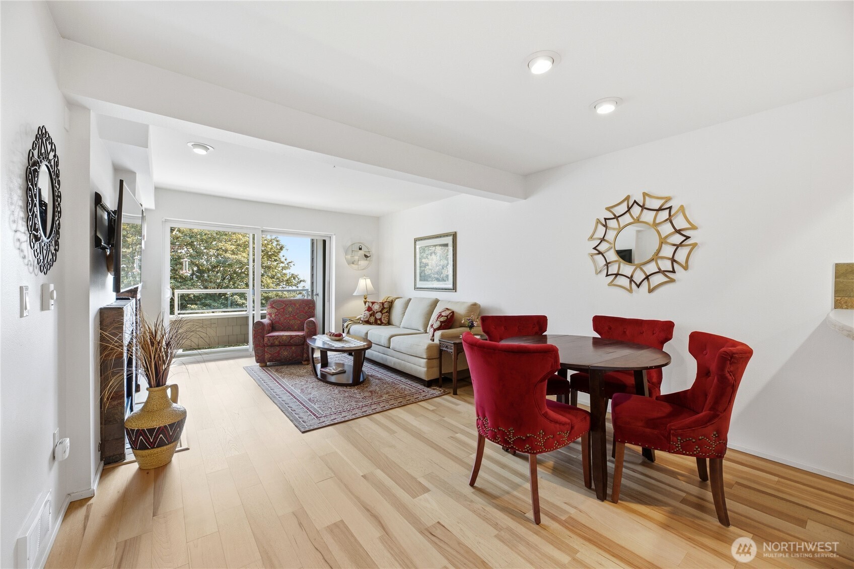 1 Broadway Unit: 202