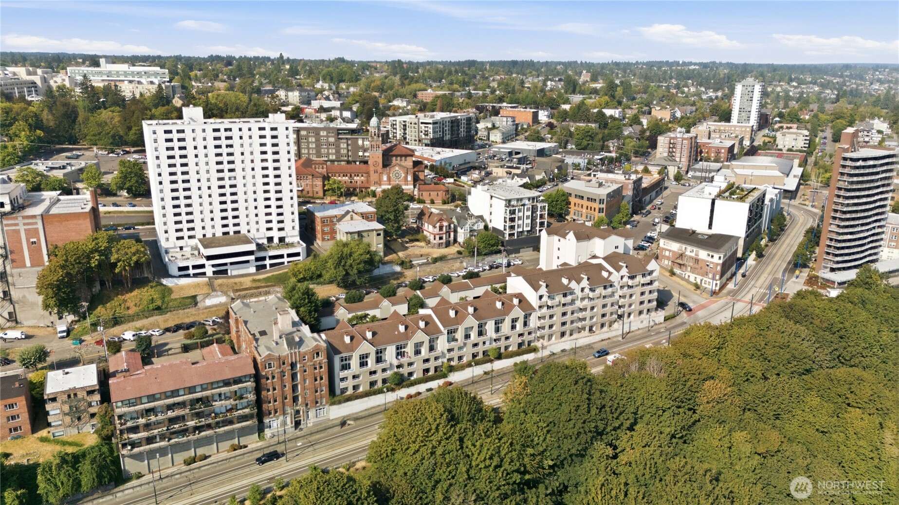 1 Broadway Unit: 202