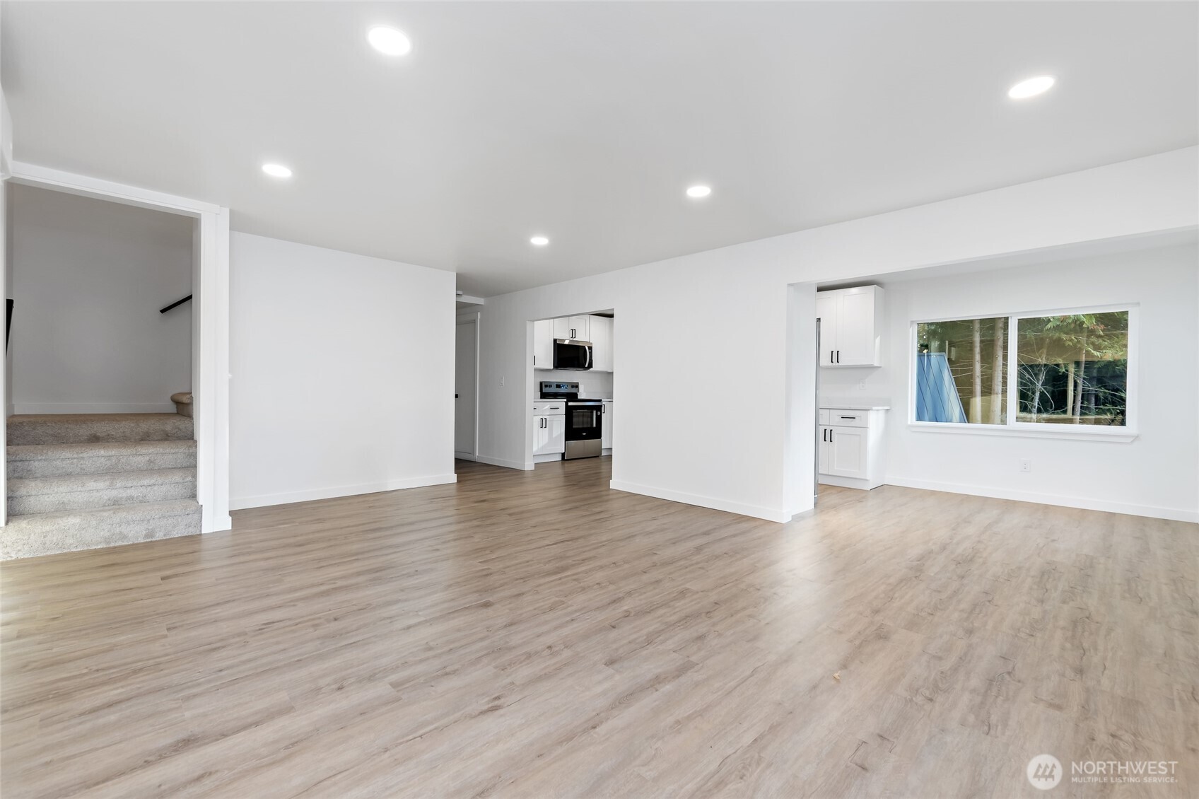 13607 132nd Street Ct NW