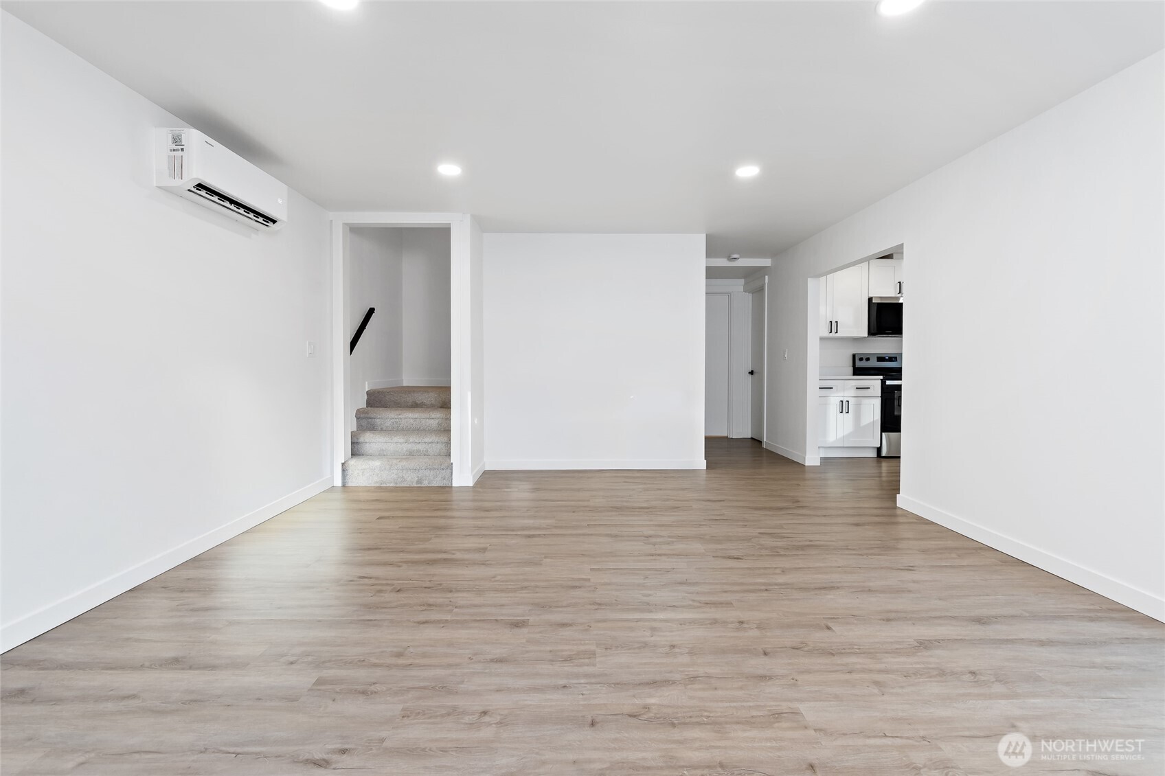 13607 132nd Street Ct NW