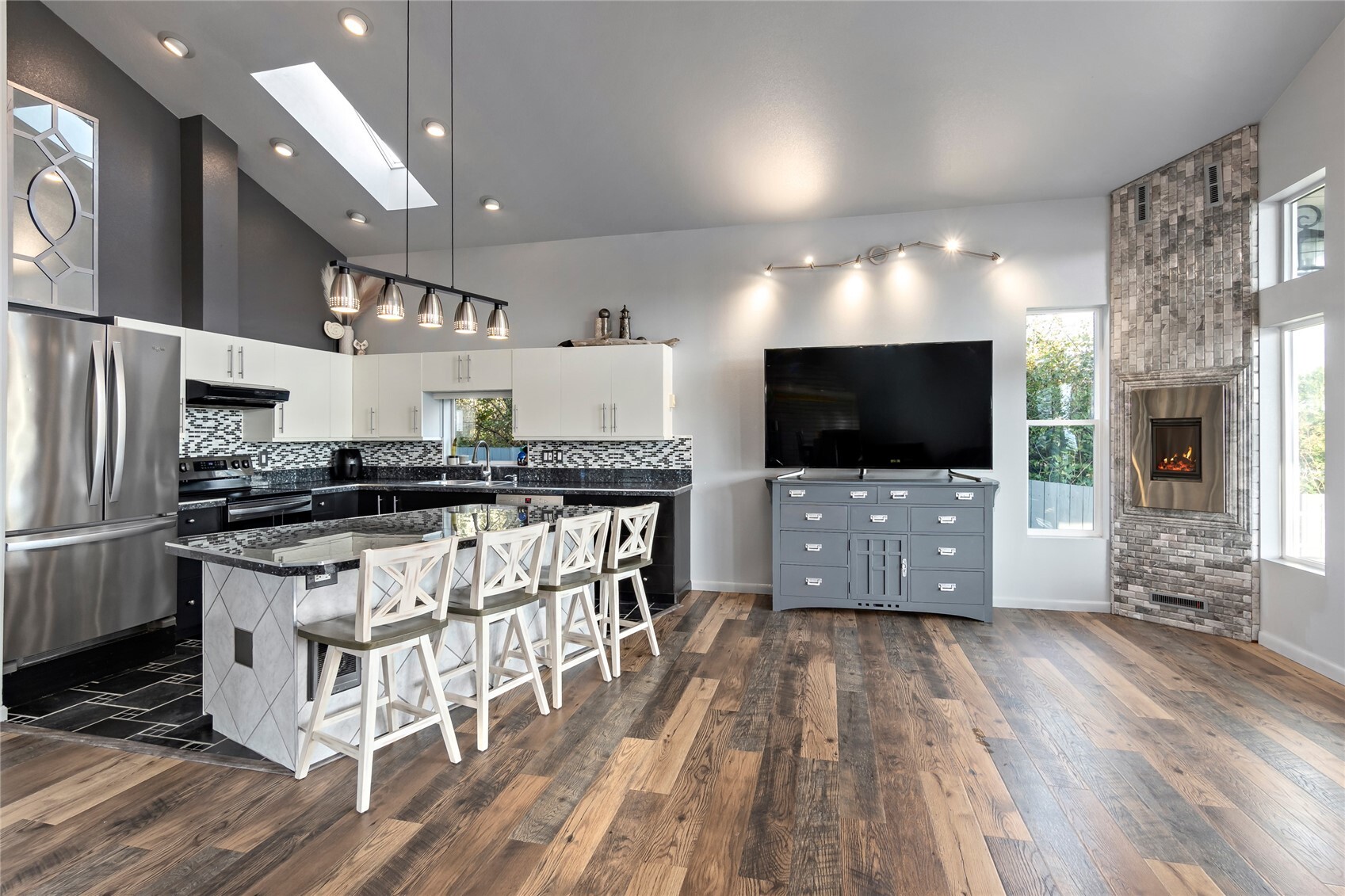 134 Marine View Drive
