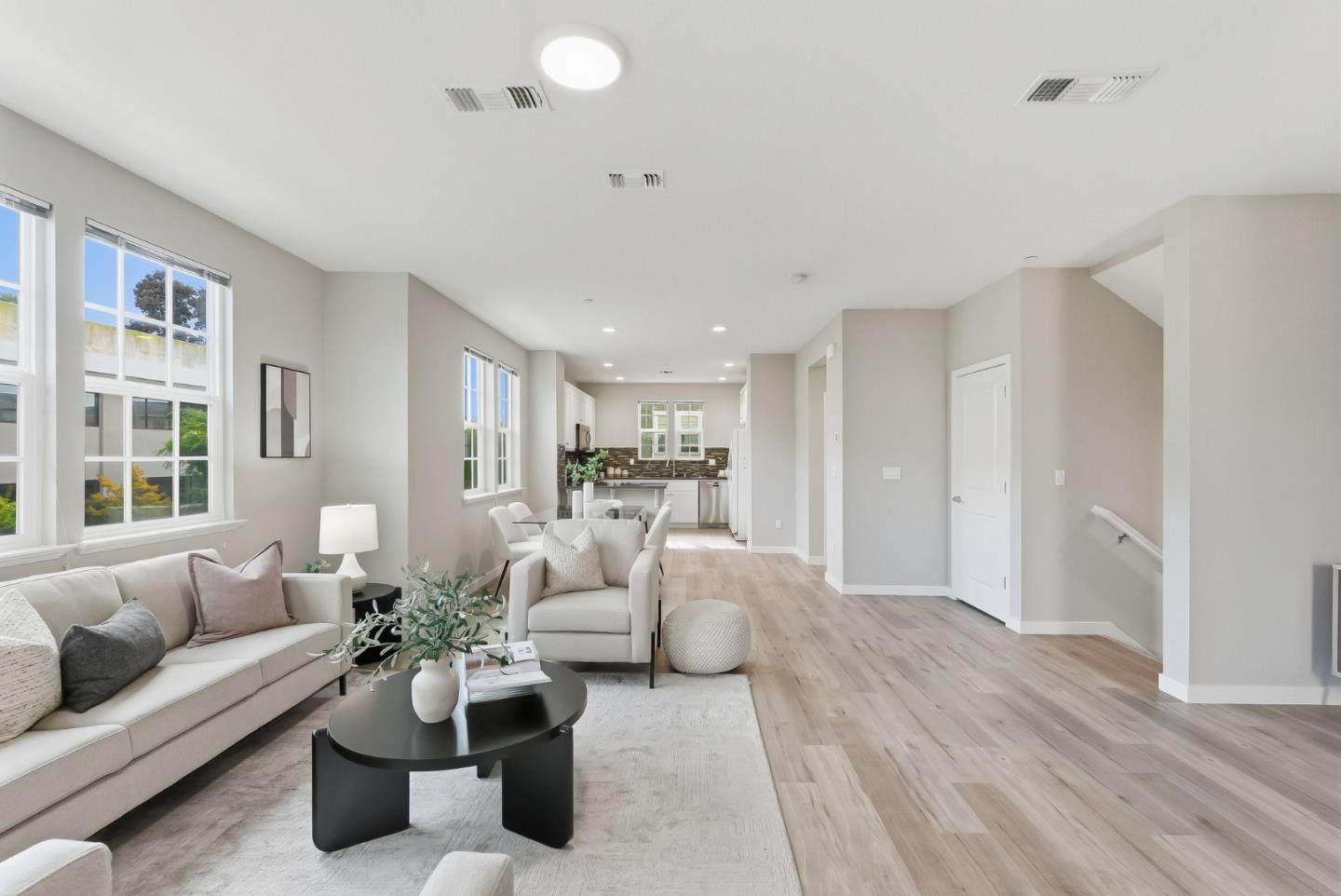 3400 Pyramid Way