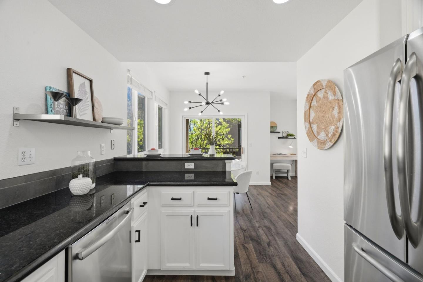 527 Marble Arch Avenue