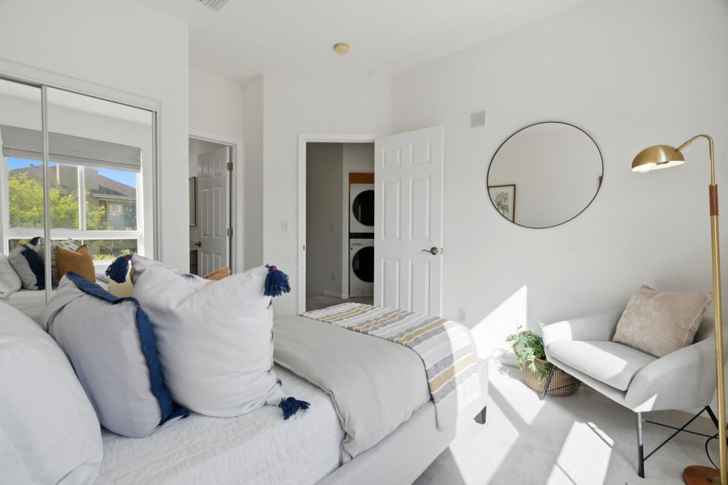 527 Marble Arch Avenue