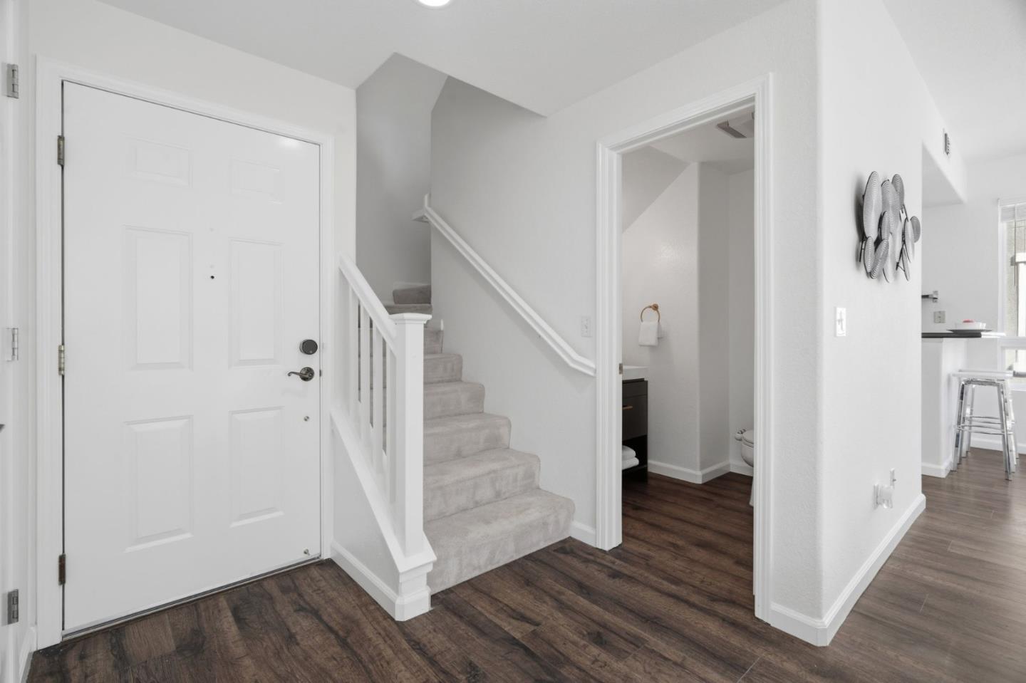 527 Marble Arch Avenue