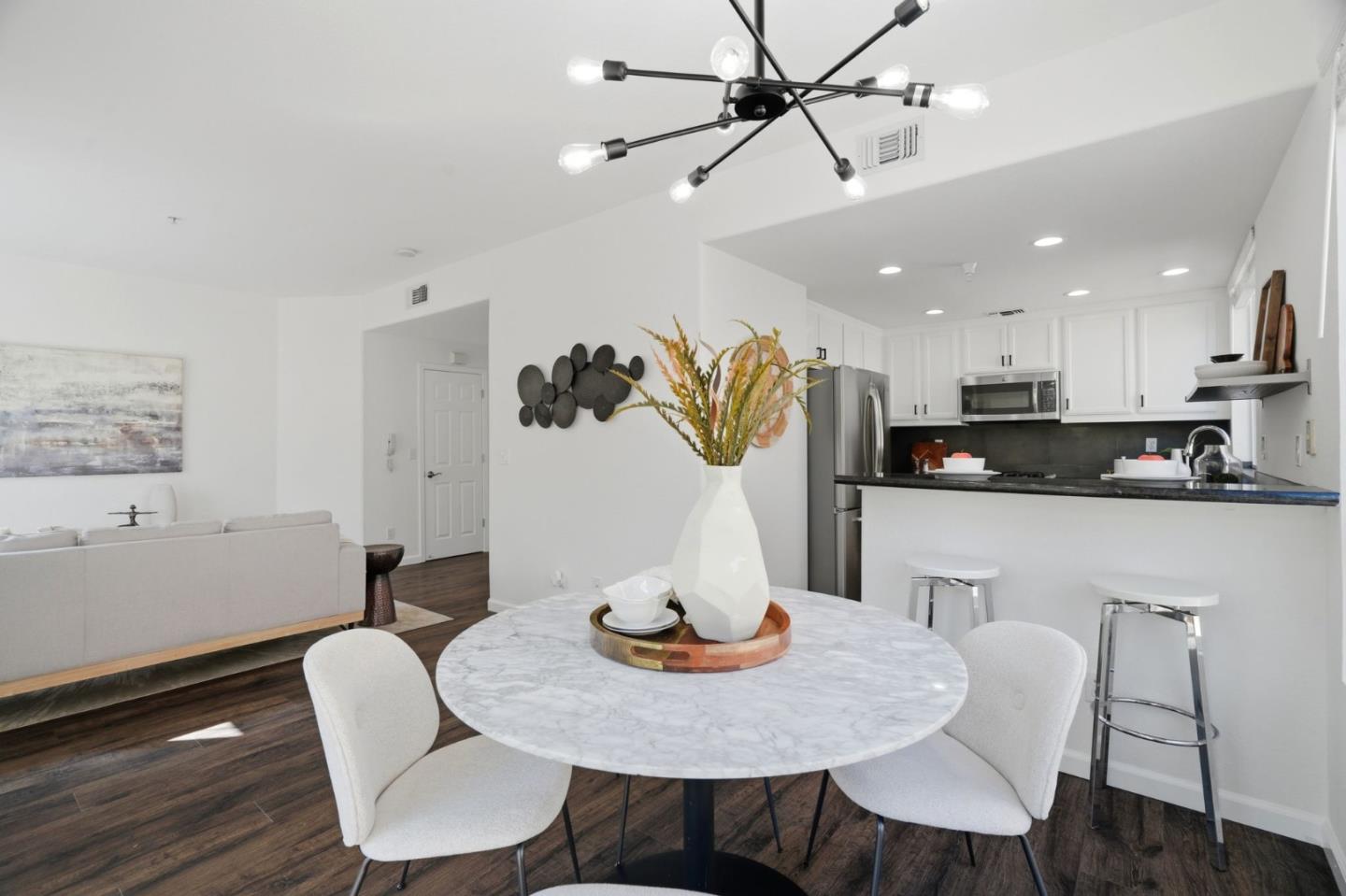 527 Marble Arch Avenue