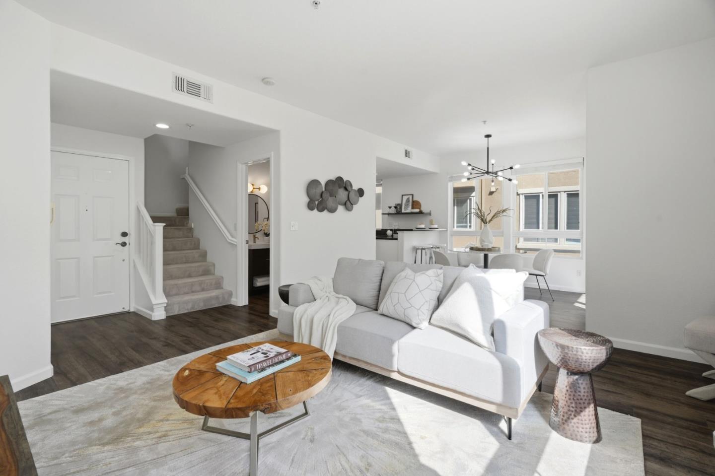 527 Marble Arch Avenue