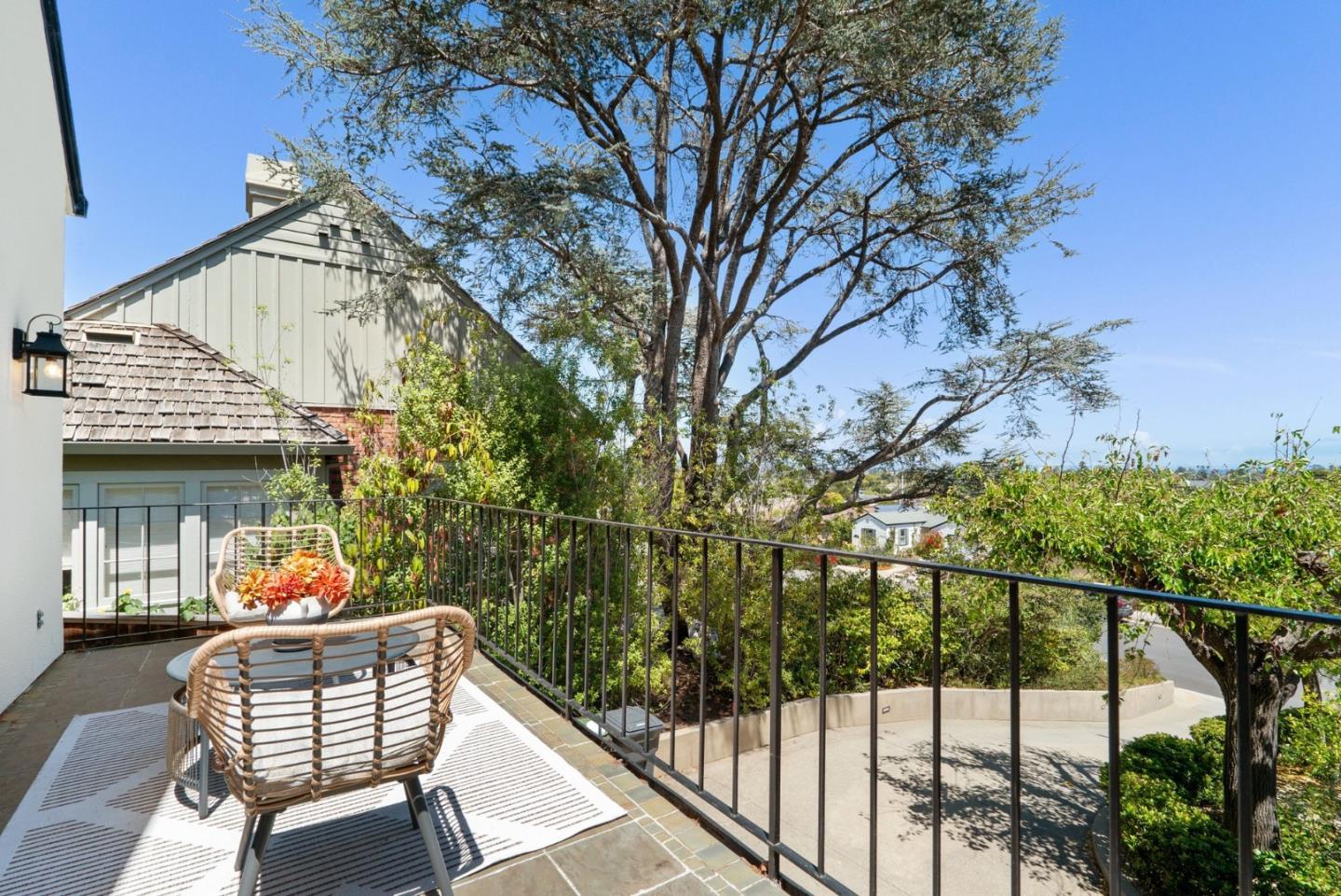 1418 Escalona Drive