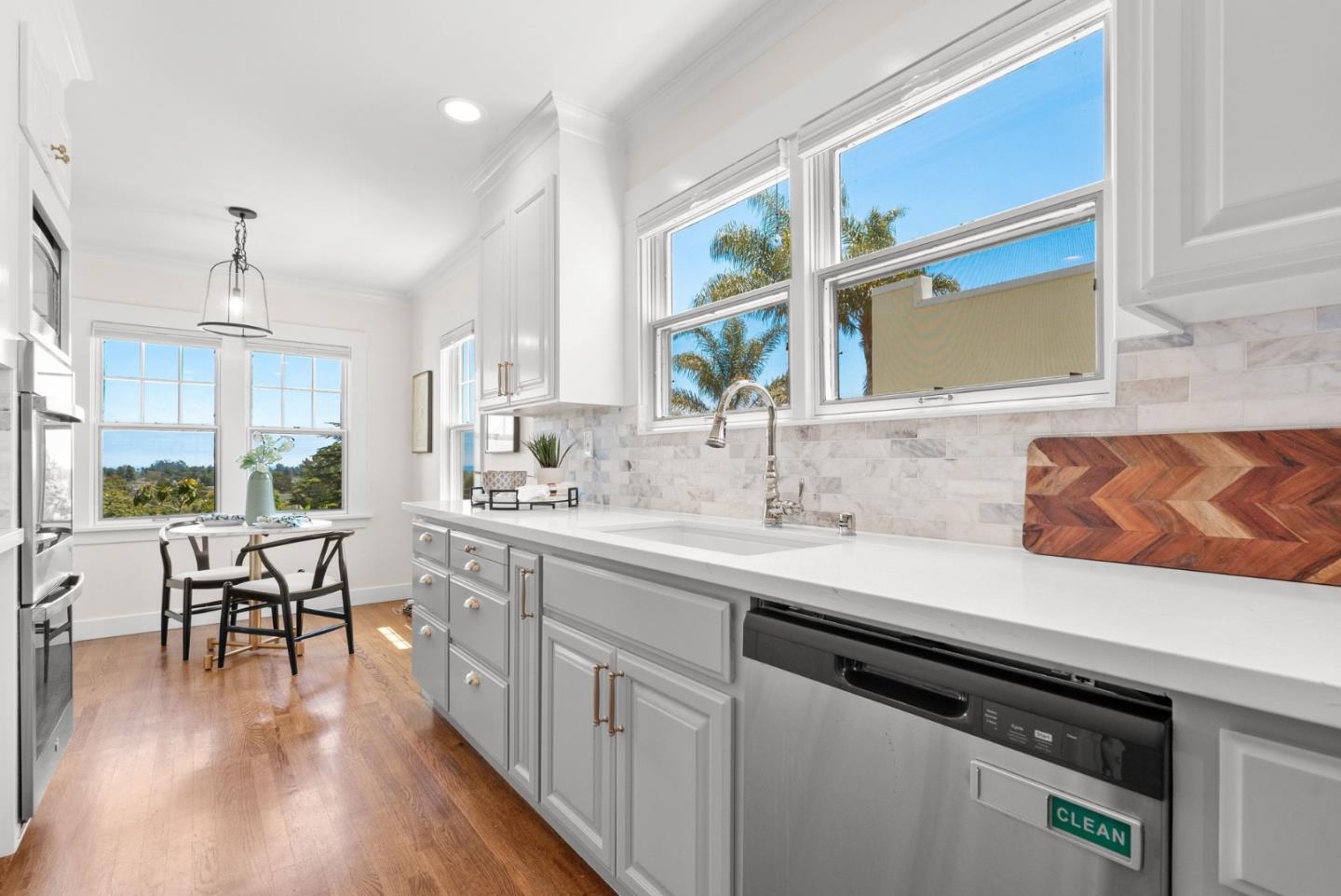 1418 Escalona Drive