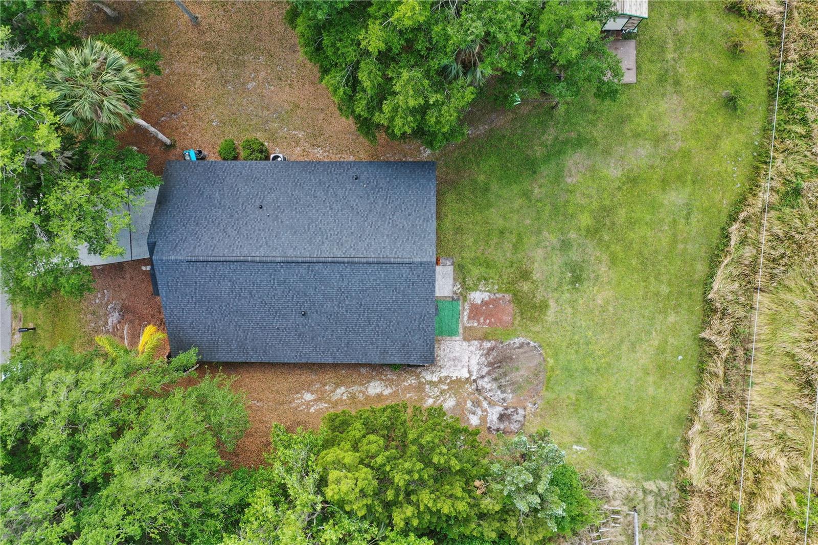 236 TOMS RD