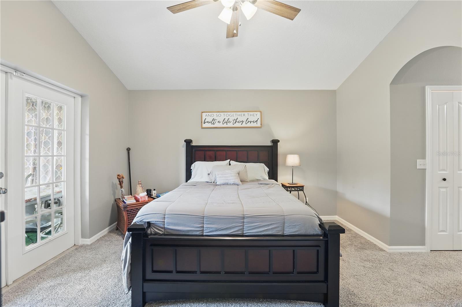 236 TOMS RD