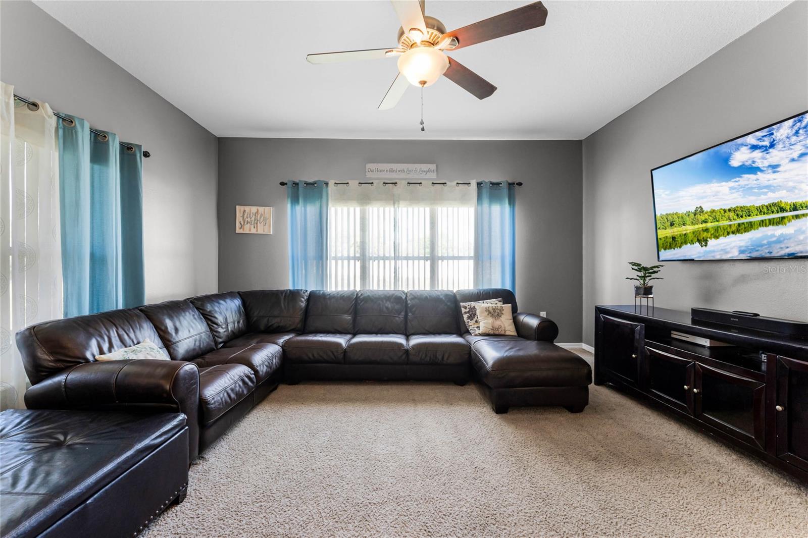 3925 PORT SEA PL