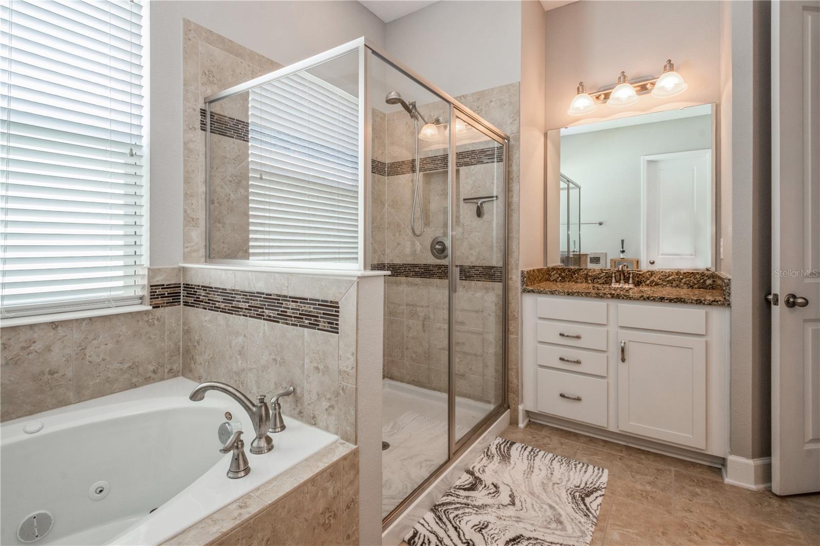 2787 AUTUMN BREEZE WAY