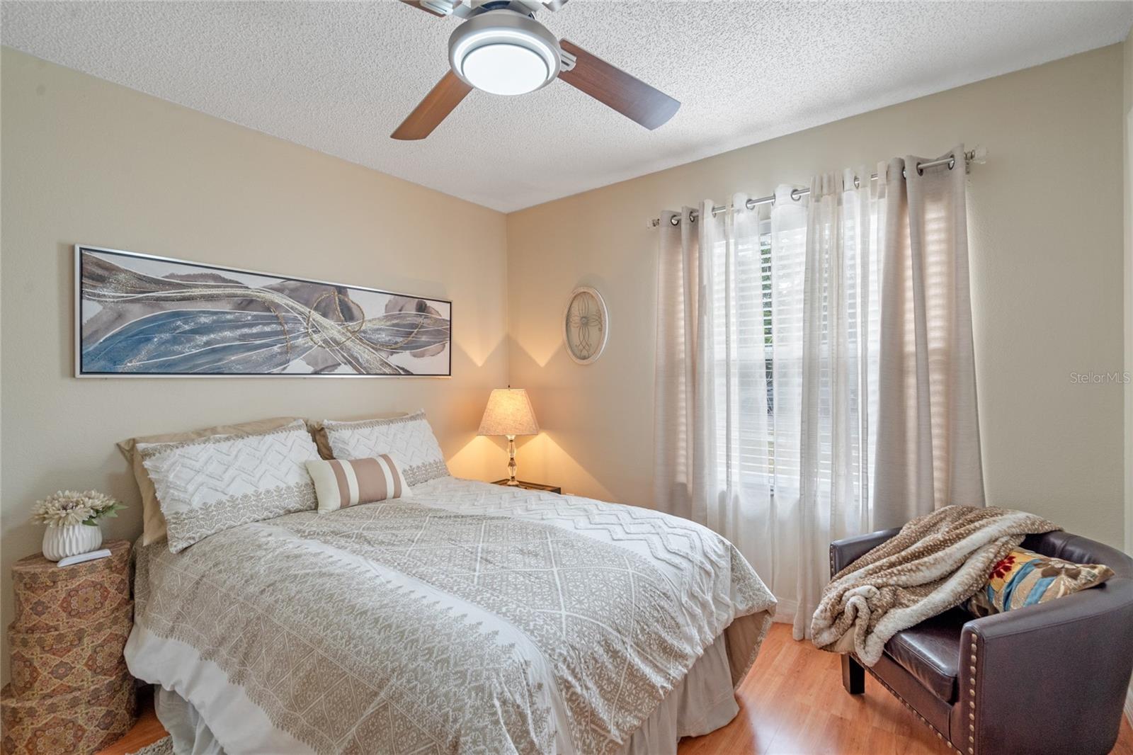855 MCLEAN CT