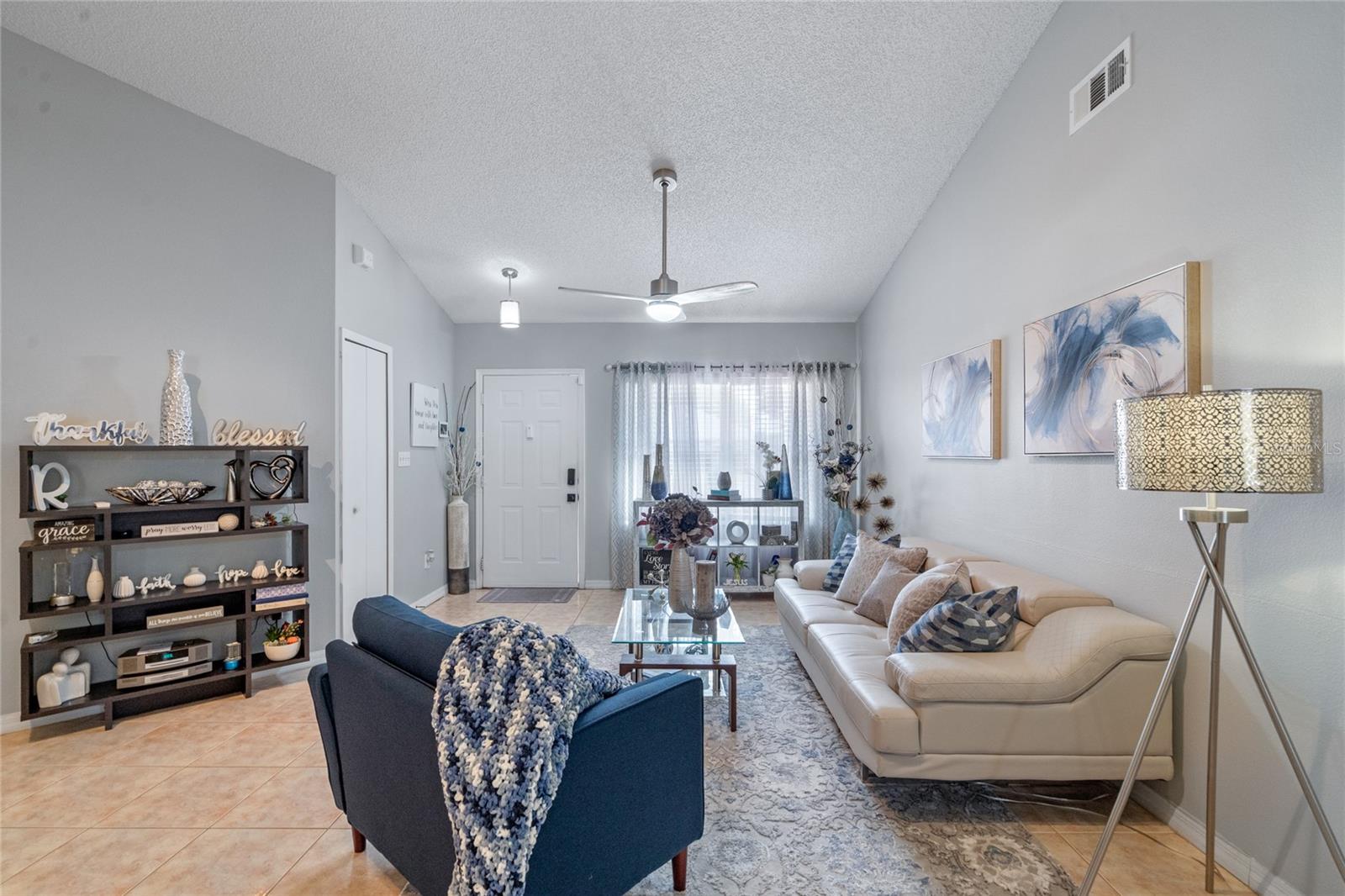 855 MCLEAN CT