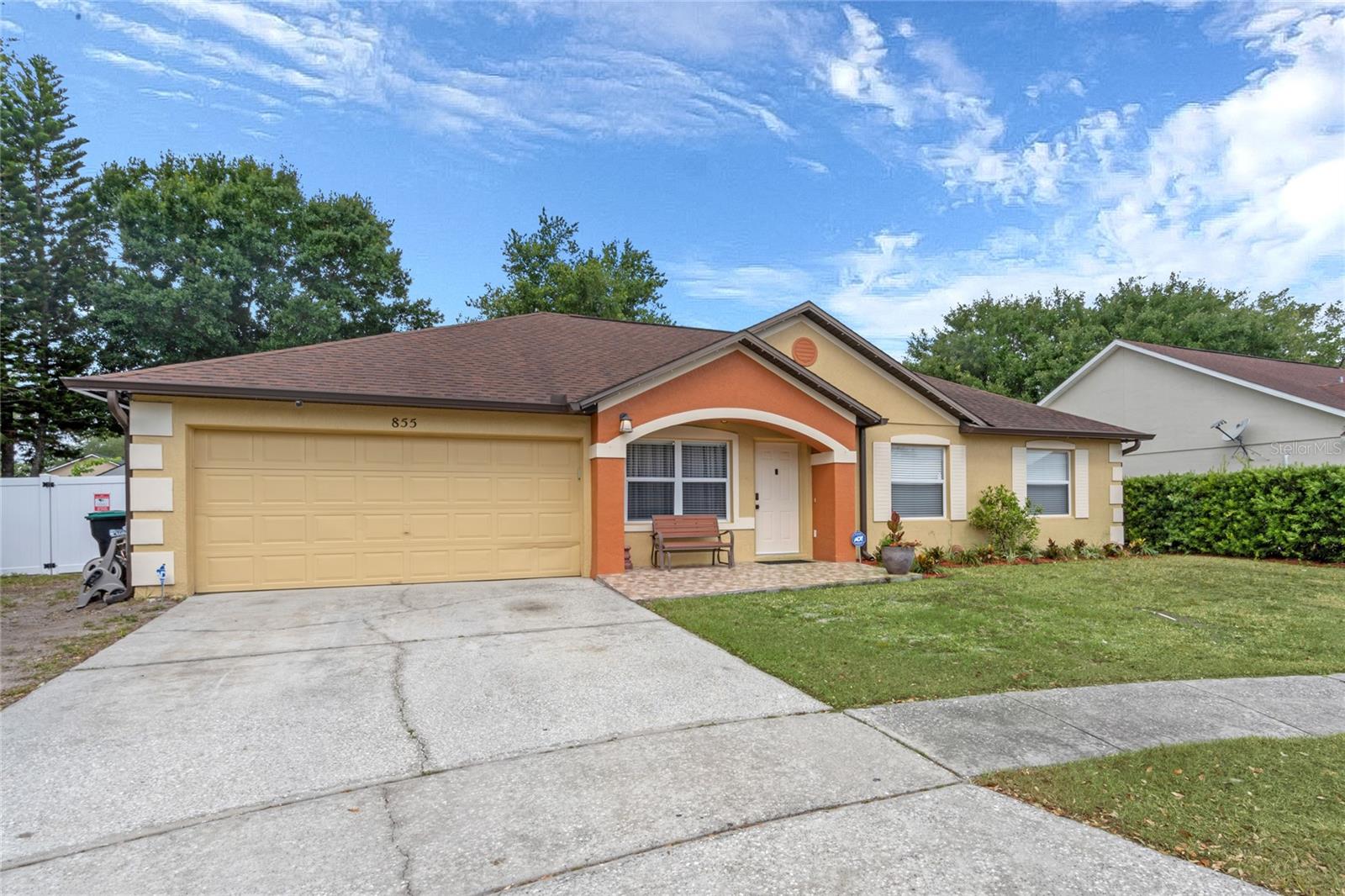 855 MCLEAN CT