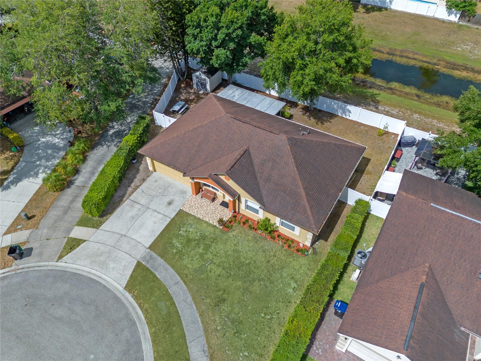 855 MCLEAN CT