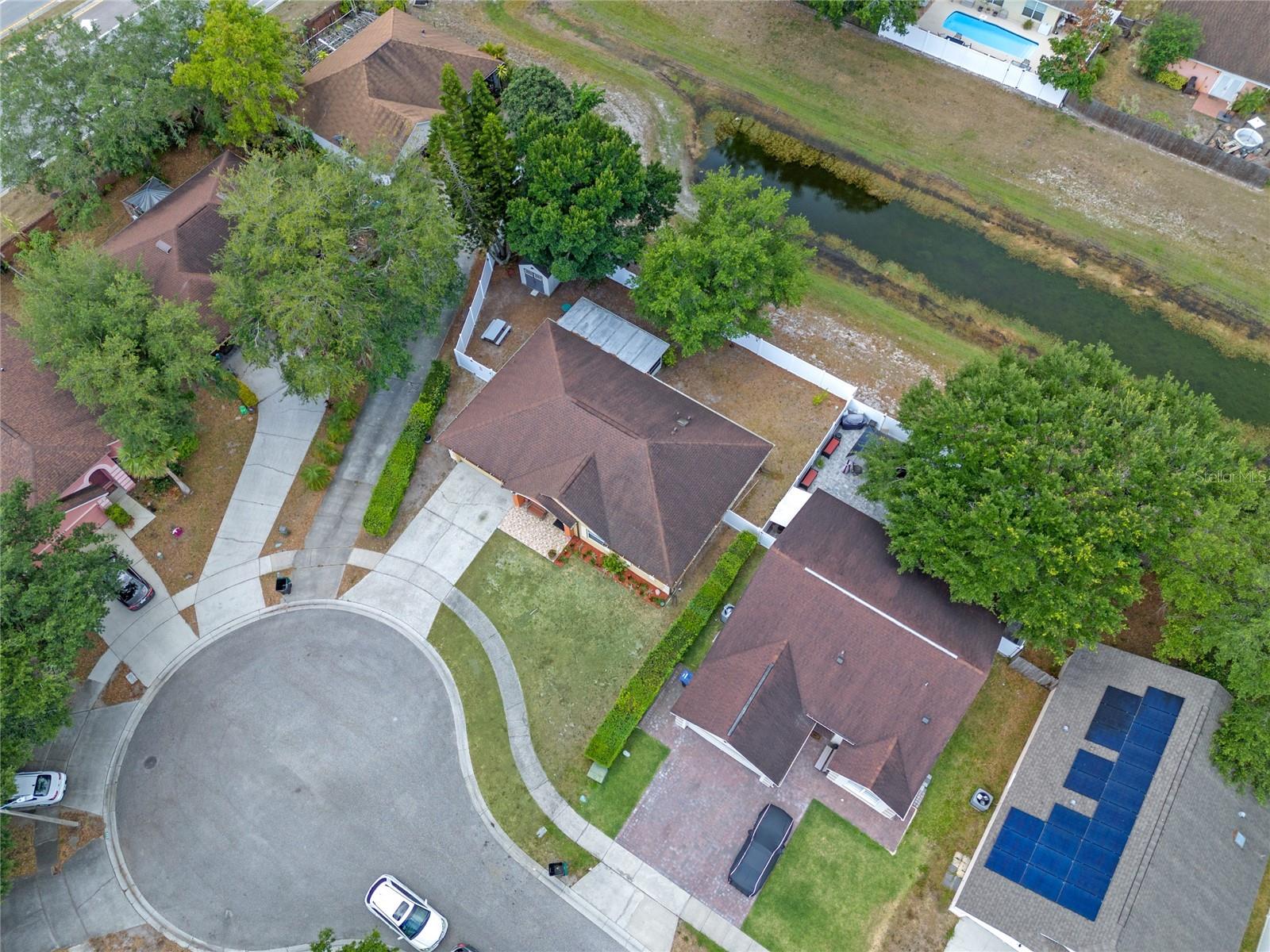 855 MCLEAN CT