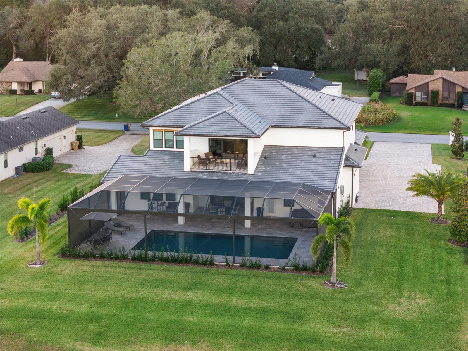 3167 WHISPER WIND DR