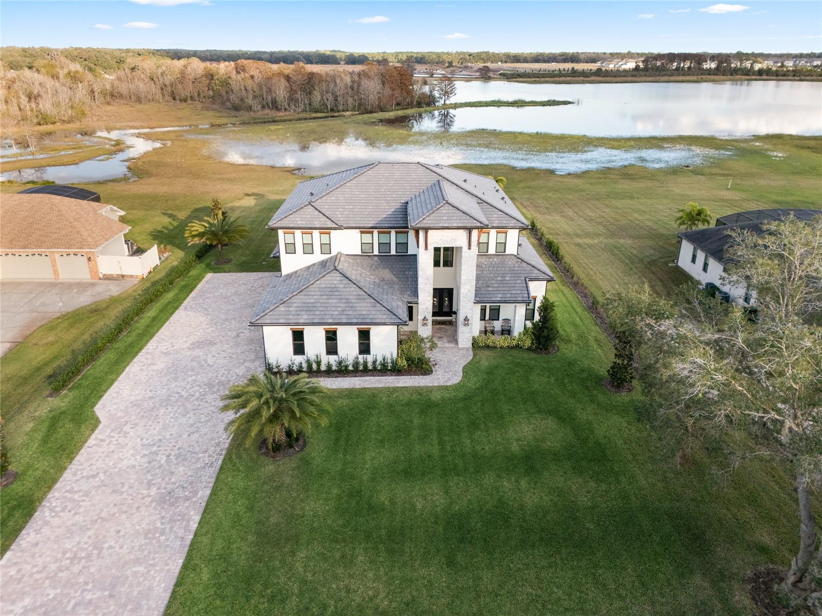 3167 WHISPER WIND DR