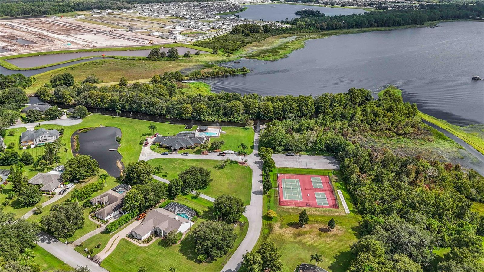 3185 FOREST BREEZE WAY