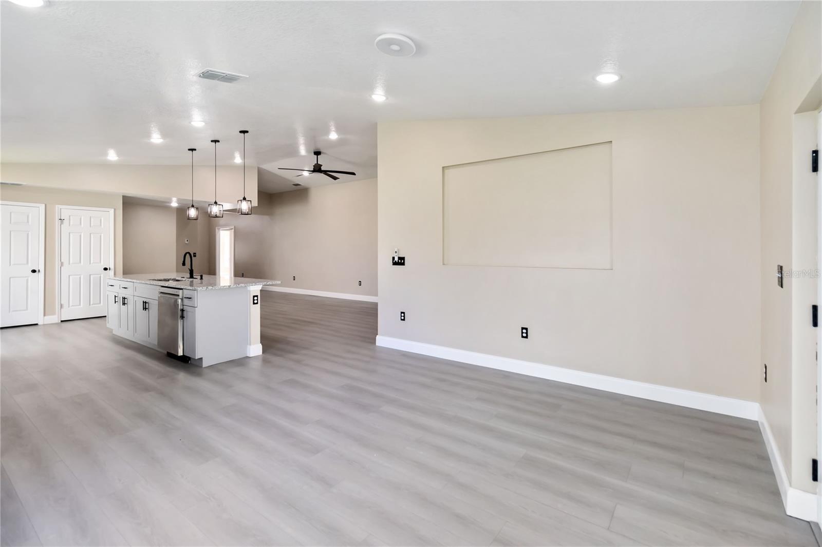 2385 ANDREWS VALLEY DR