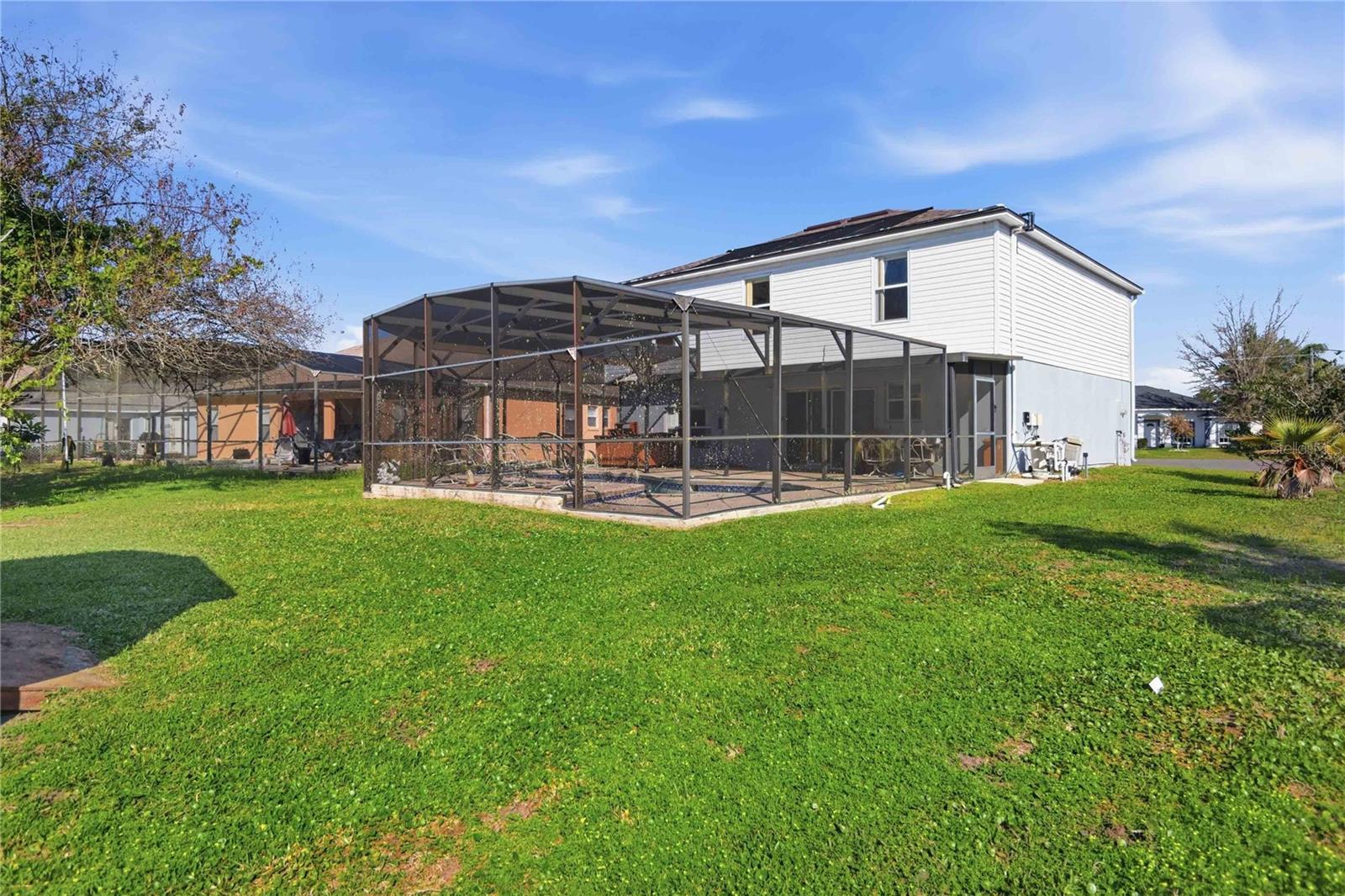 206 TARANTO WAY