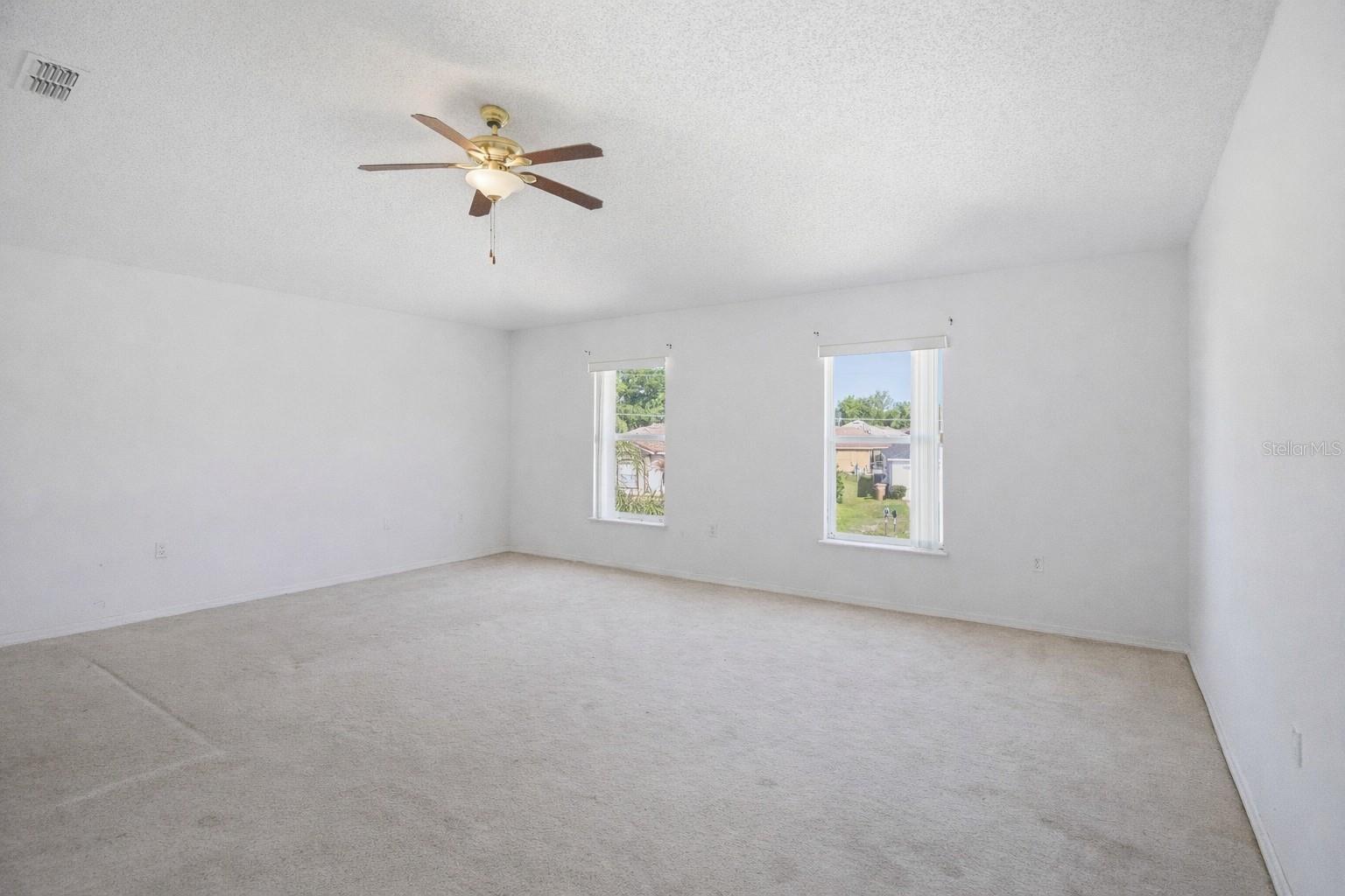 206 TARANTO WAY