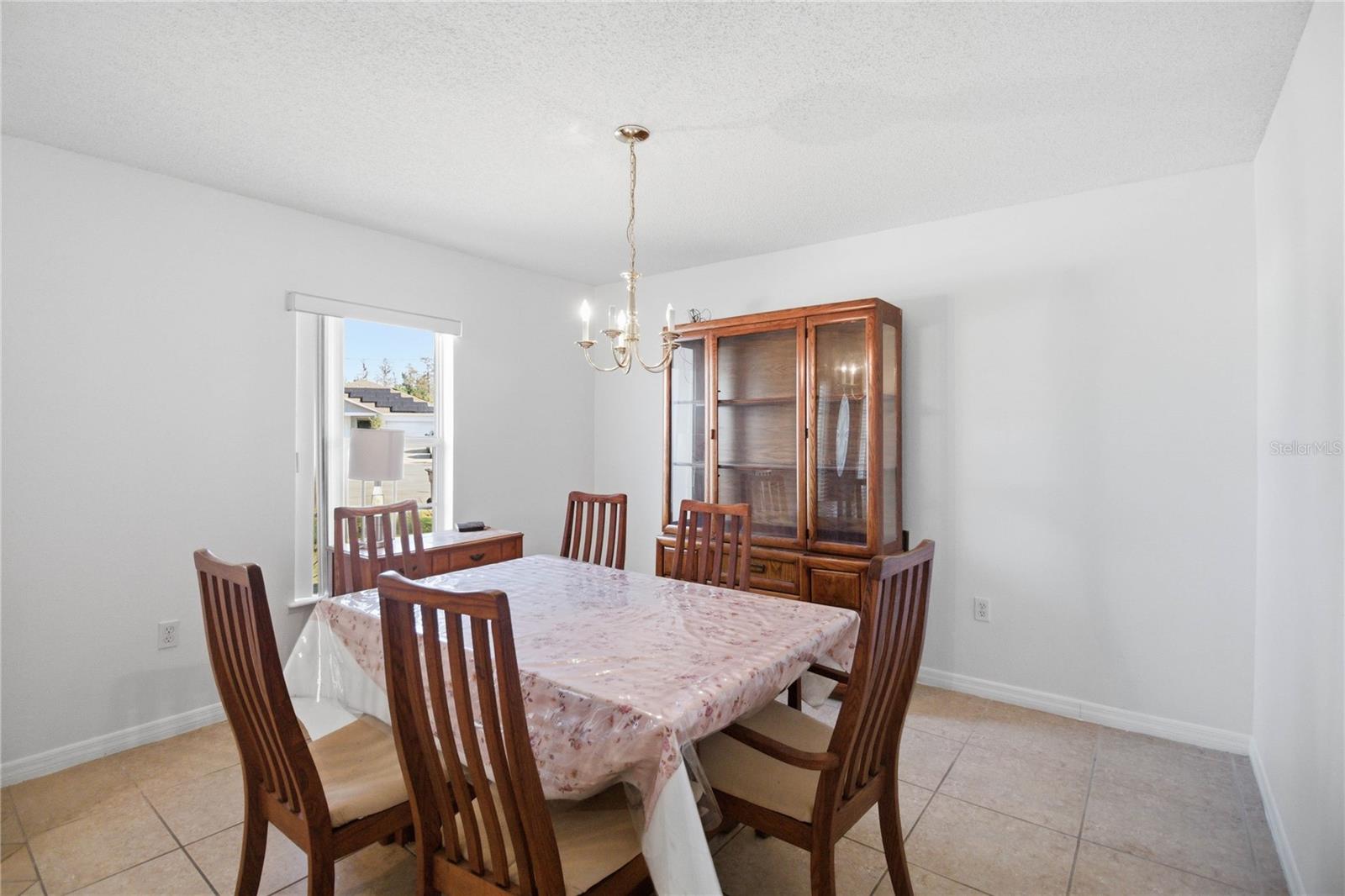 206 TARANTO WAY