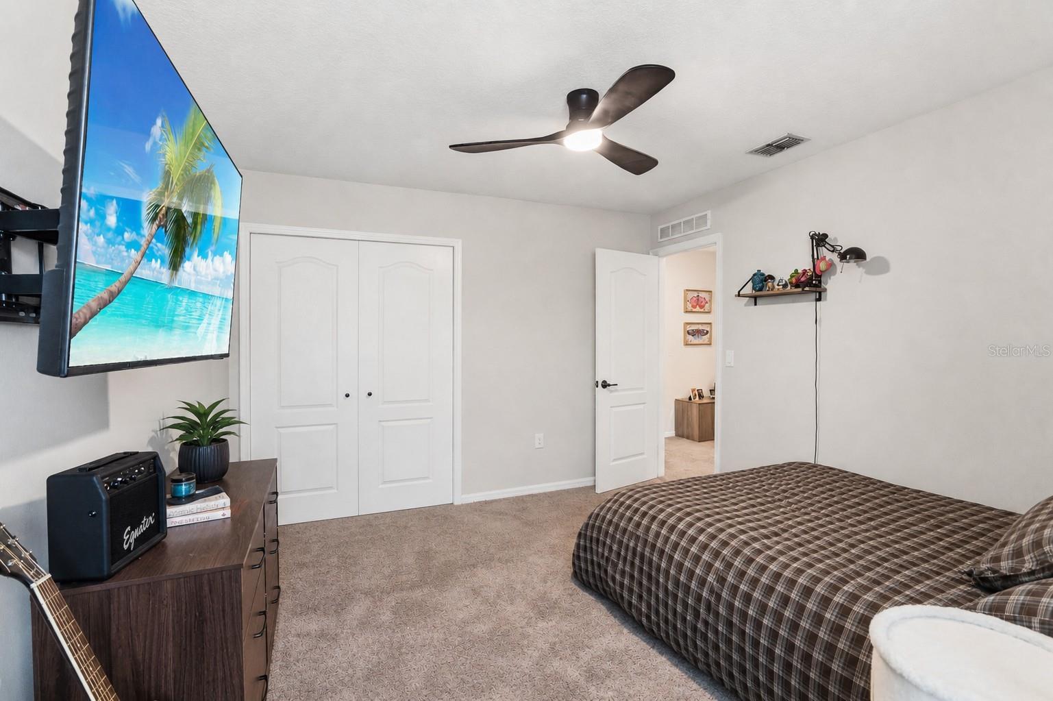 4729 CORAL CASTLE DR