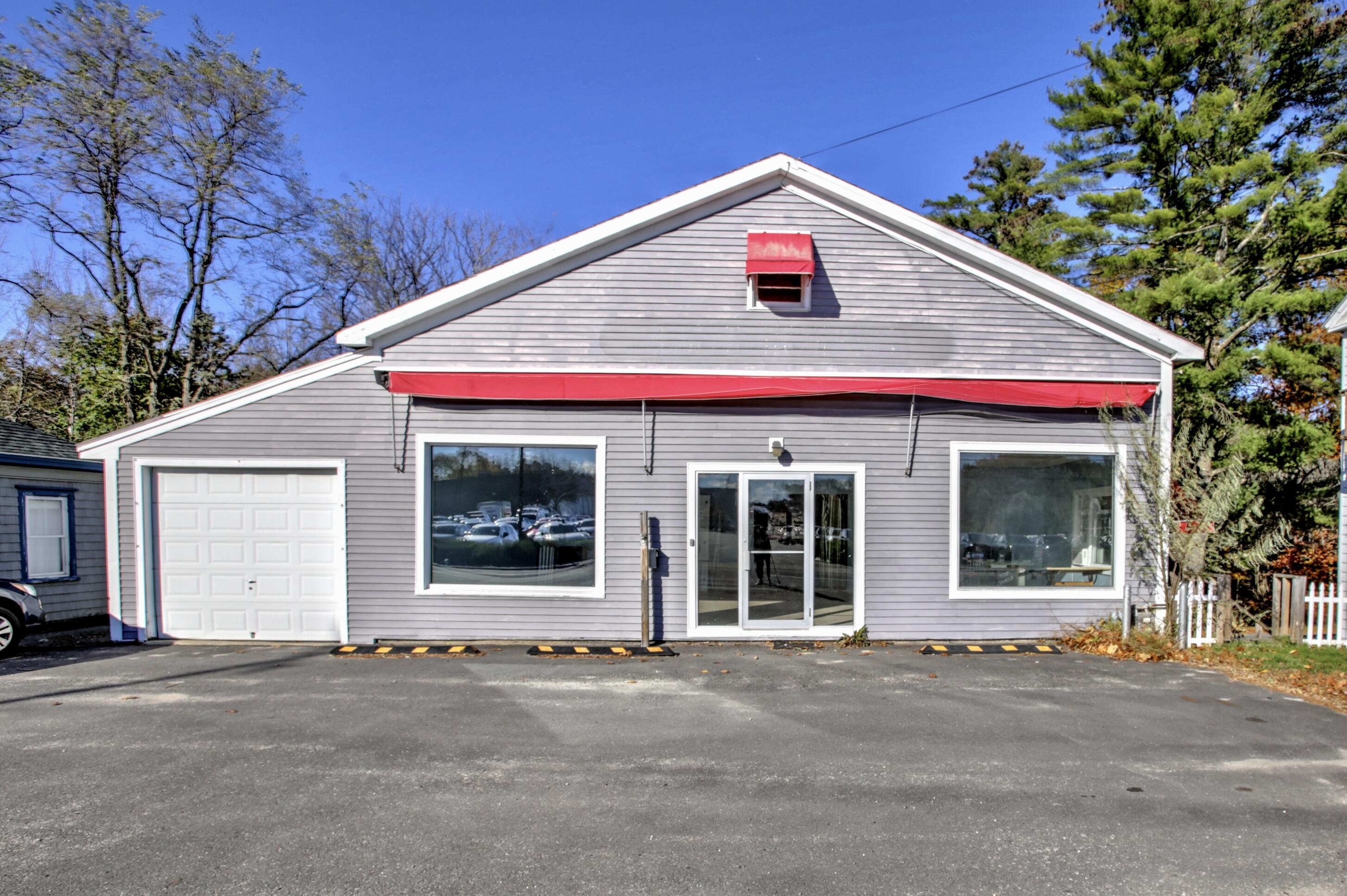 178 Pleasant Street